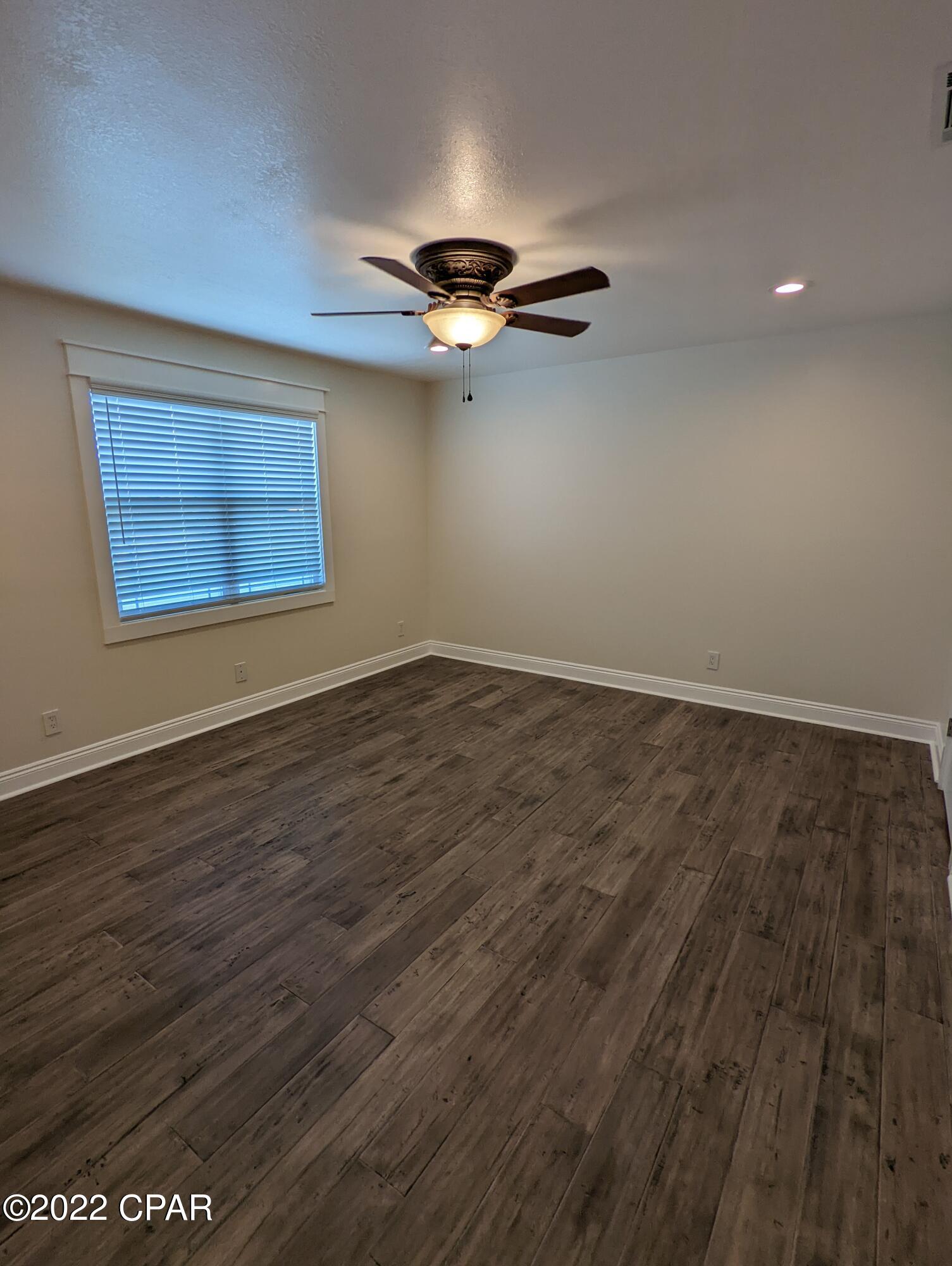 Baywood Shores Est Unit 5 - Residential