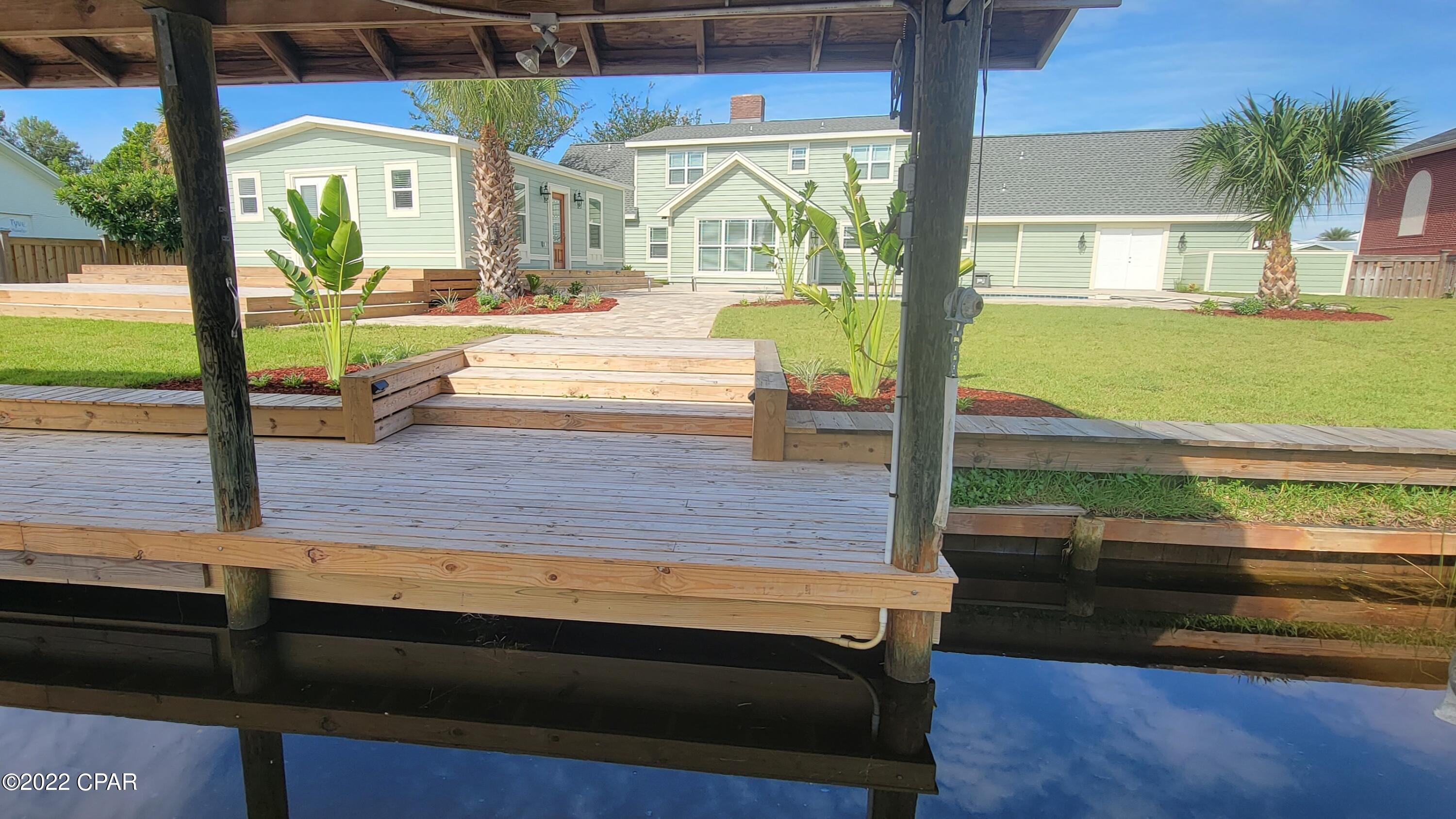 Baywood Shores Est Unit 5 - Residential