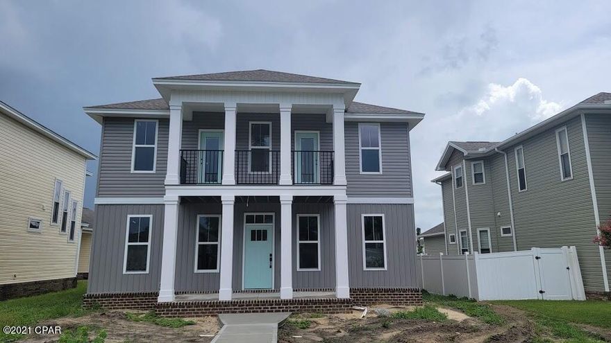 Beautiful new construction in one of the most sought after neighborhoods in Panama City. This home offers a spacious floor plan with 4 bedrroms 2.5 baths and a HUGE bonus room upstairs as well as a second living space on the second floor. This home has custom cabinets, quartz counter tops, upgraded fixtures, doors, flooring, Home faces a park. Neighborhood has open green spaces, pool and club house