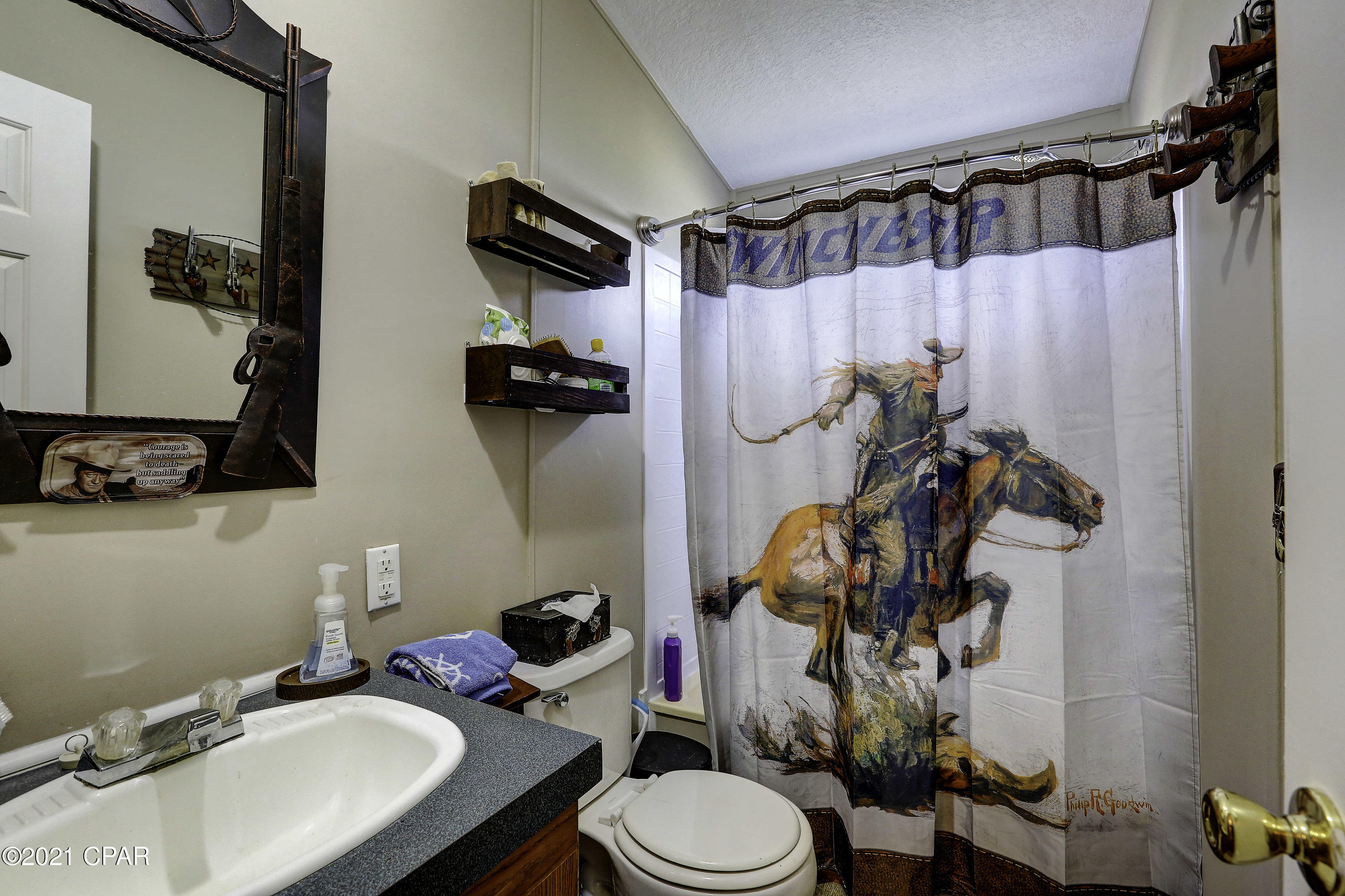 [No Recorded Subdiv] - Residential