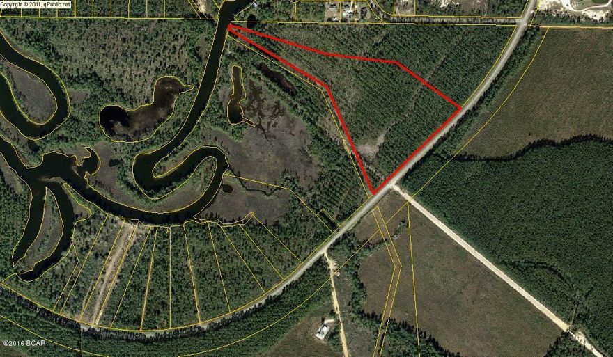 Deep water lot on Wetappo Creek, water depth is suitable for large boat with direct access to the Intercoastal Waterway. Great fishing area whether it is fresh water or salt water on beautiful Mexico Beach a fisherman's paradise. No HOA, reasonable restrictions. Lots had dock permits at one time, ask for Details. Dimensions & information obtained from Gulf County Property Appraisers site and deemed reliable but should be verified.  Please provide current pre-approval letter or proof of funds with offer