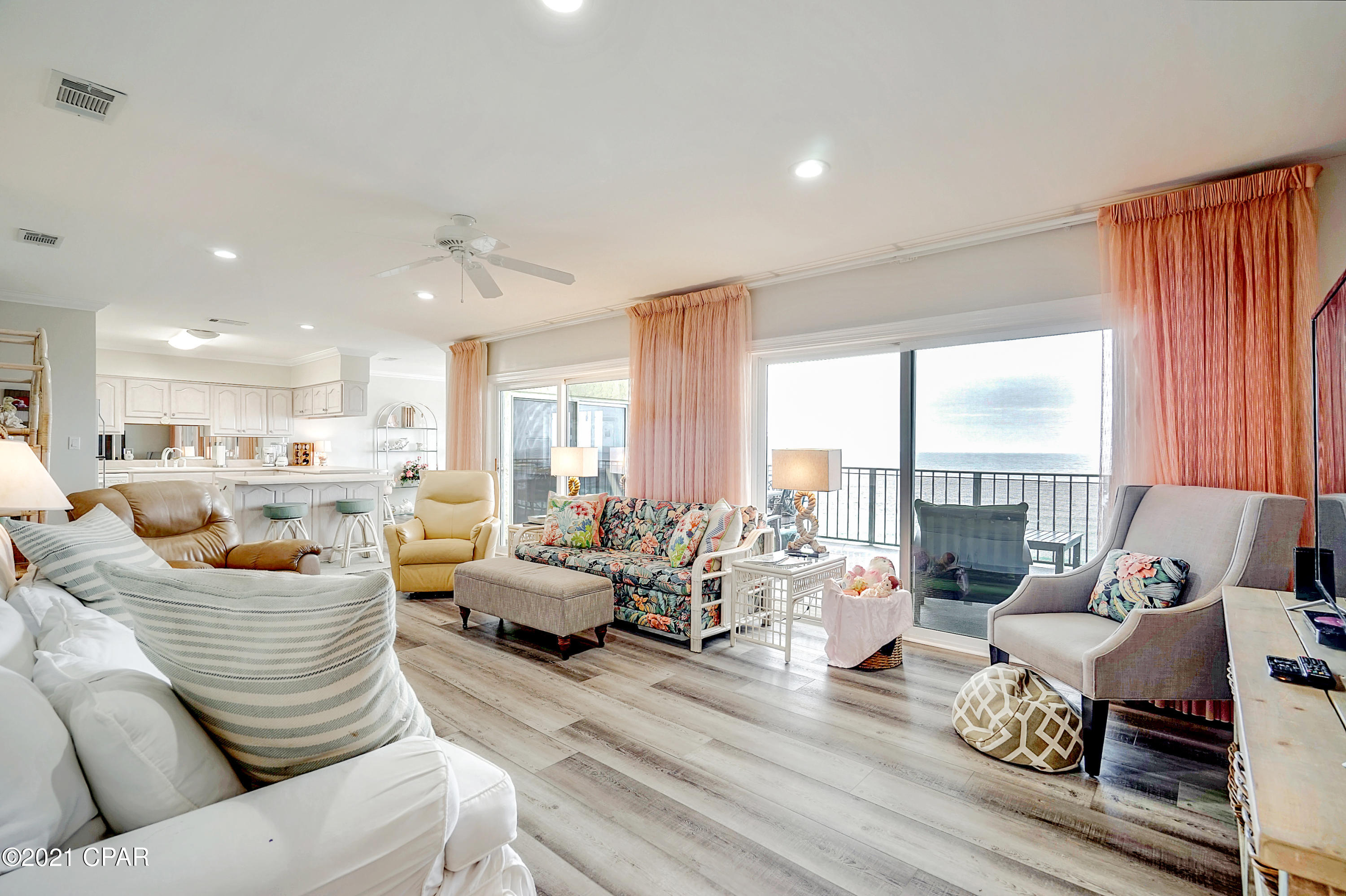 Regency Towers - Residential