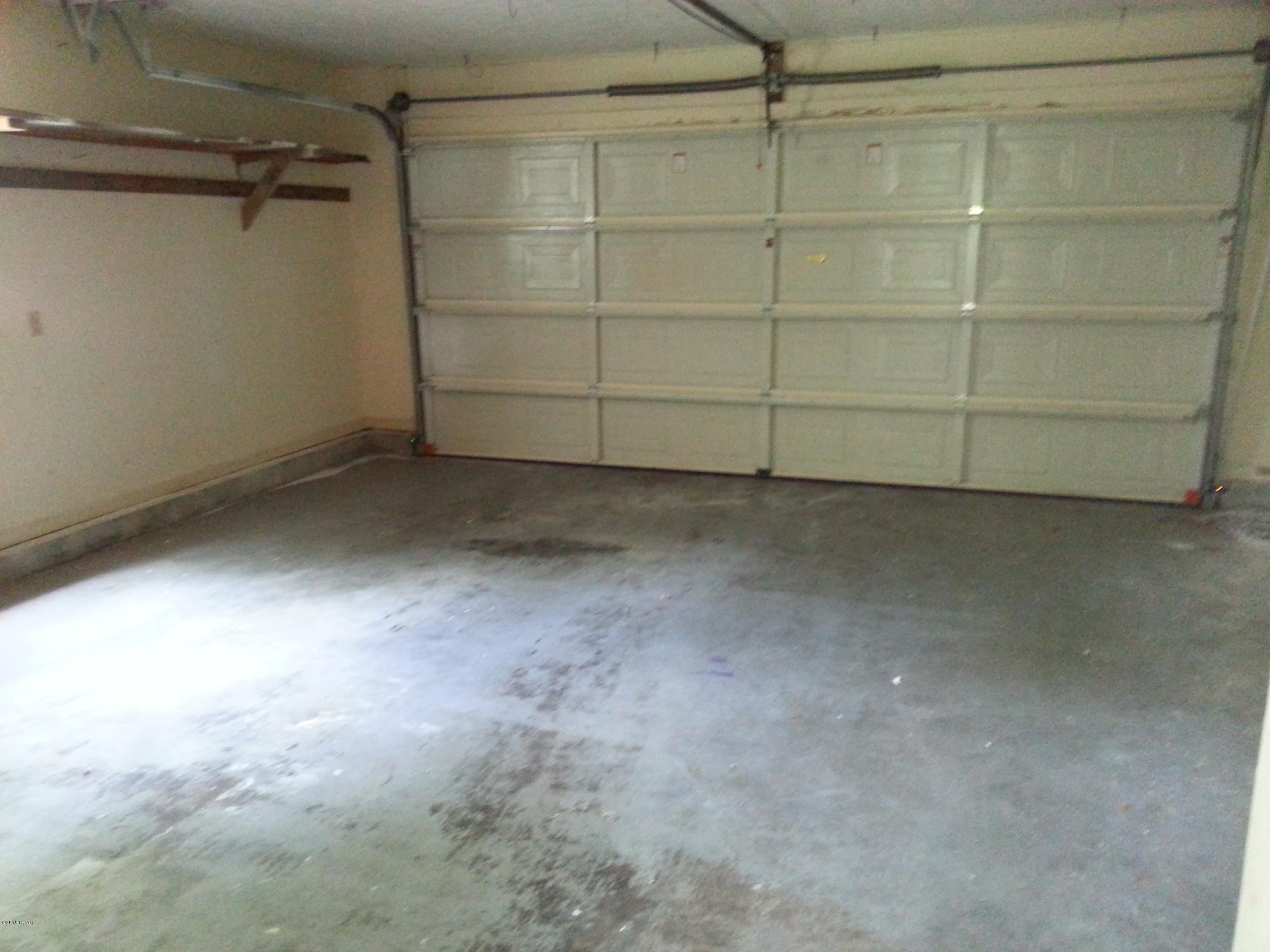 Venetian Villa 1st Add Replat - Residential