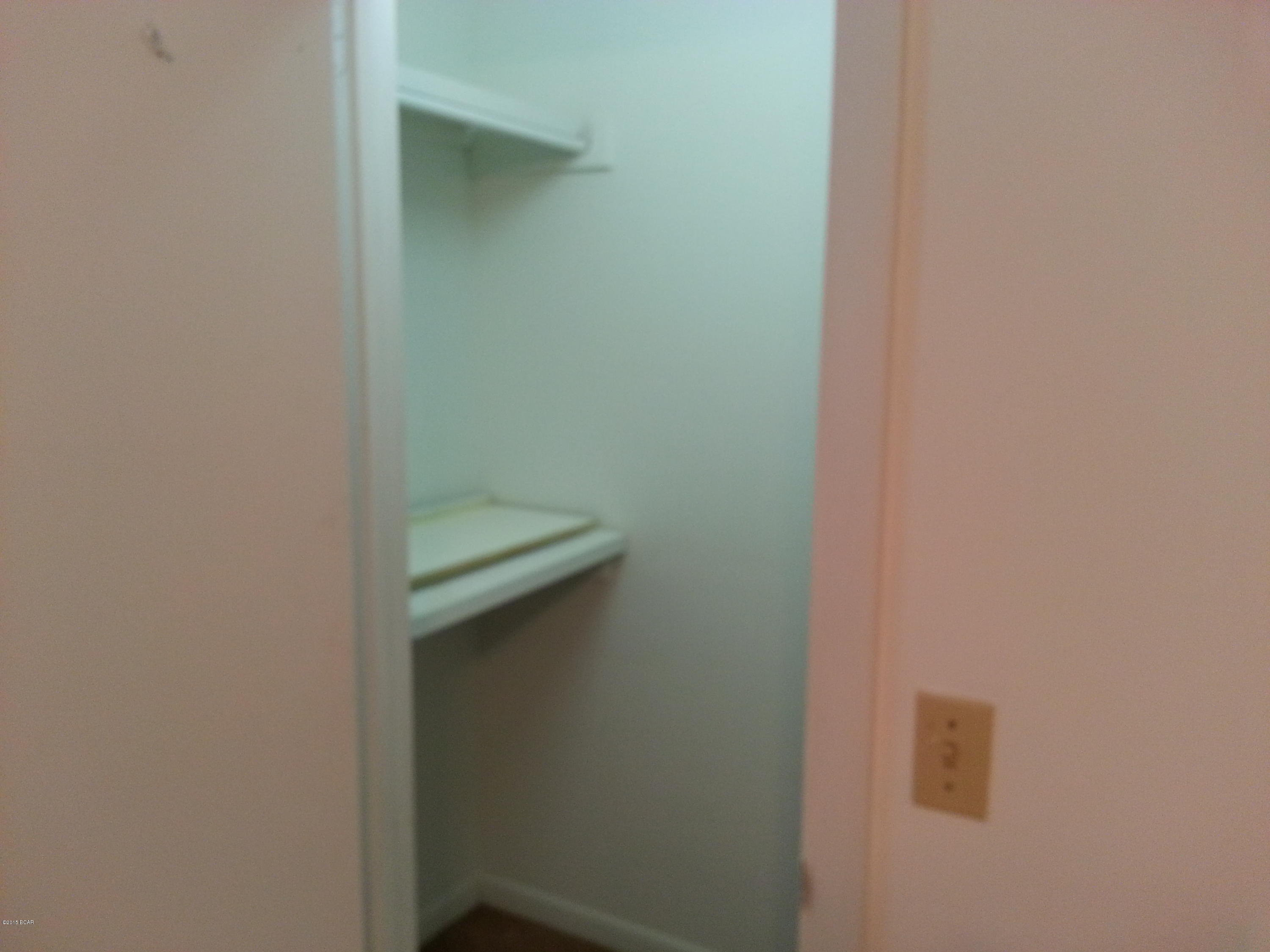 Venetian Villa 1st Add Replat - Residential