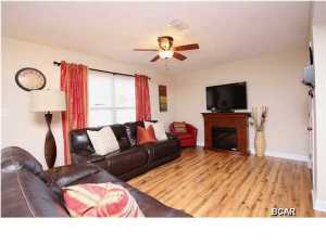 Bay Manor - Residential