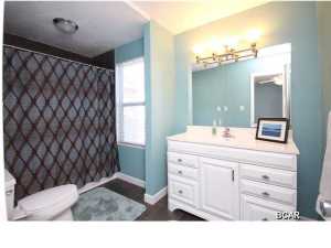 Bay Manor - Residential