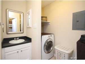 Bay Manor - Residential