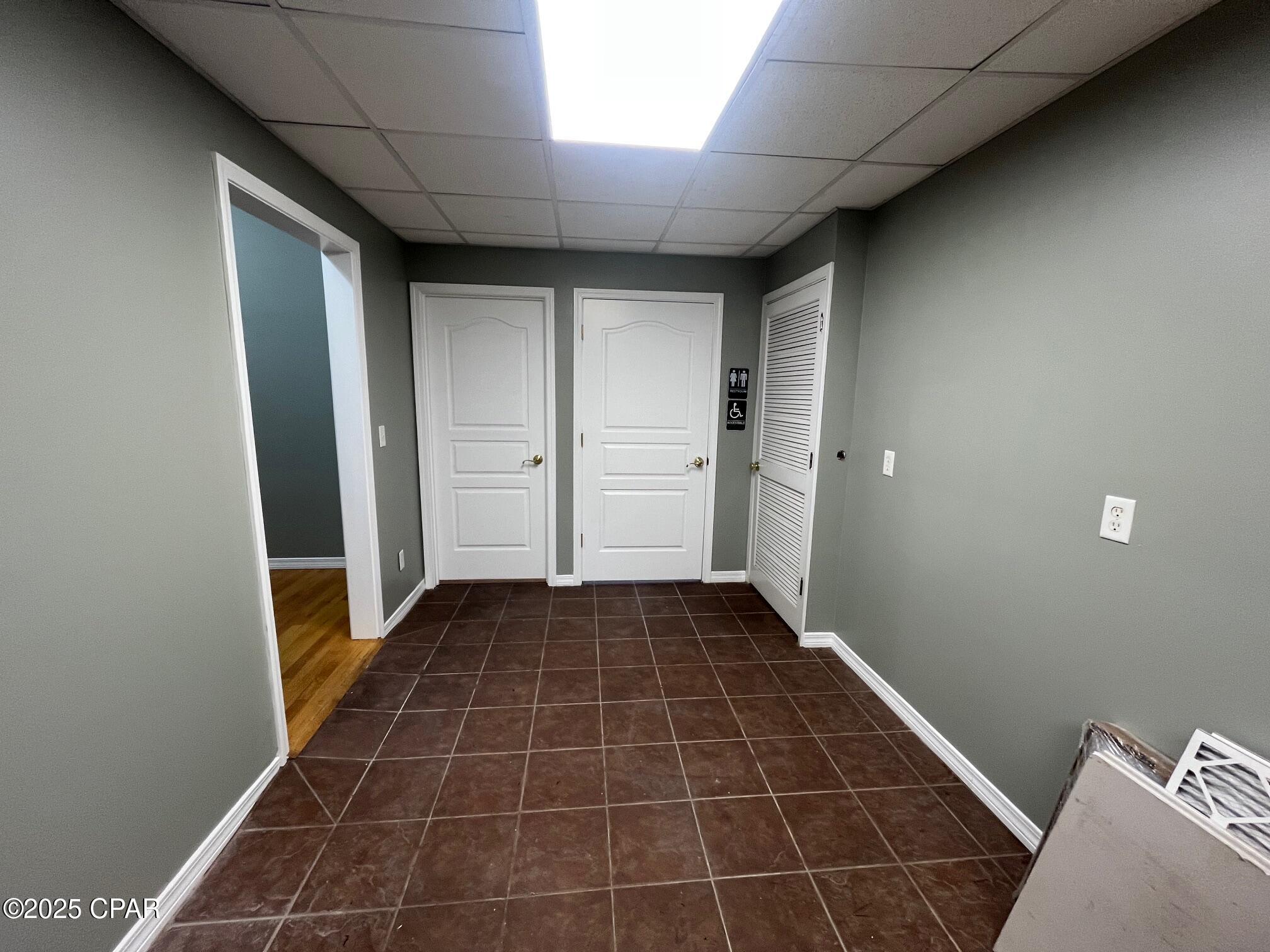 [No Recorded Subdiv] - Commercial Lease