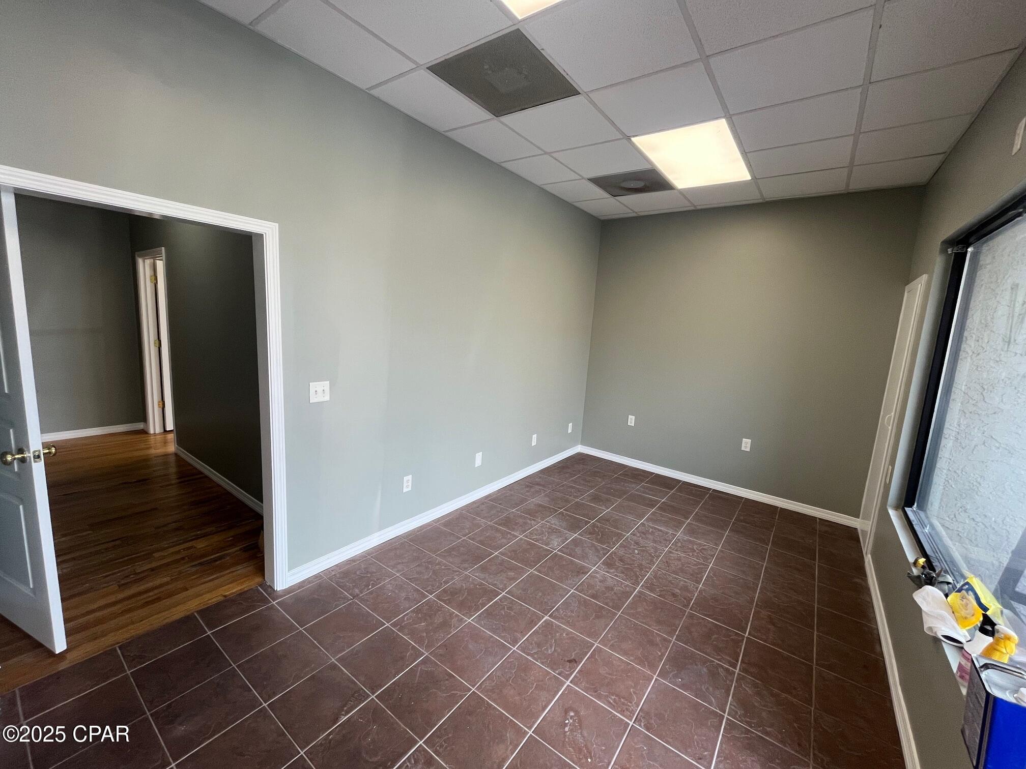 [No Recorded Subdiv] - Commercial Lease