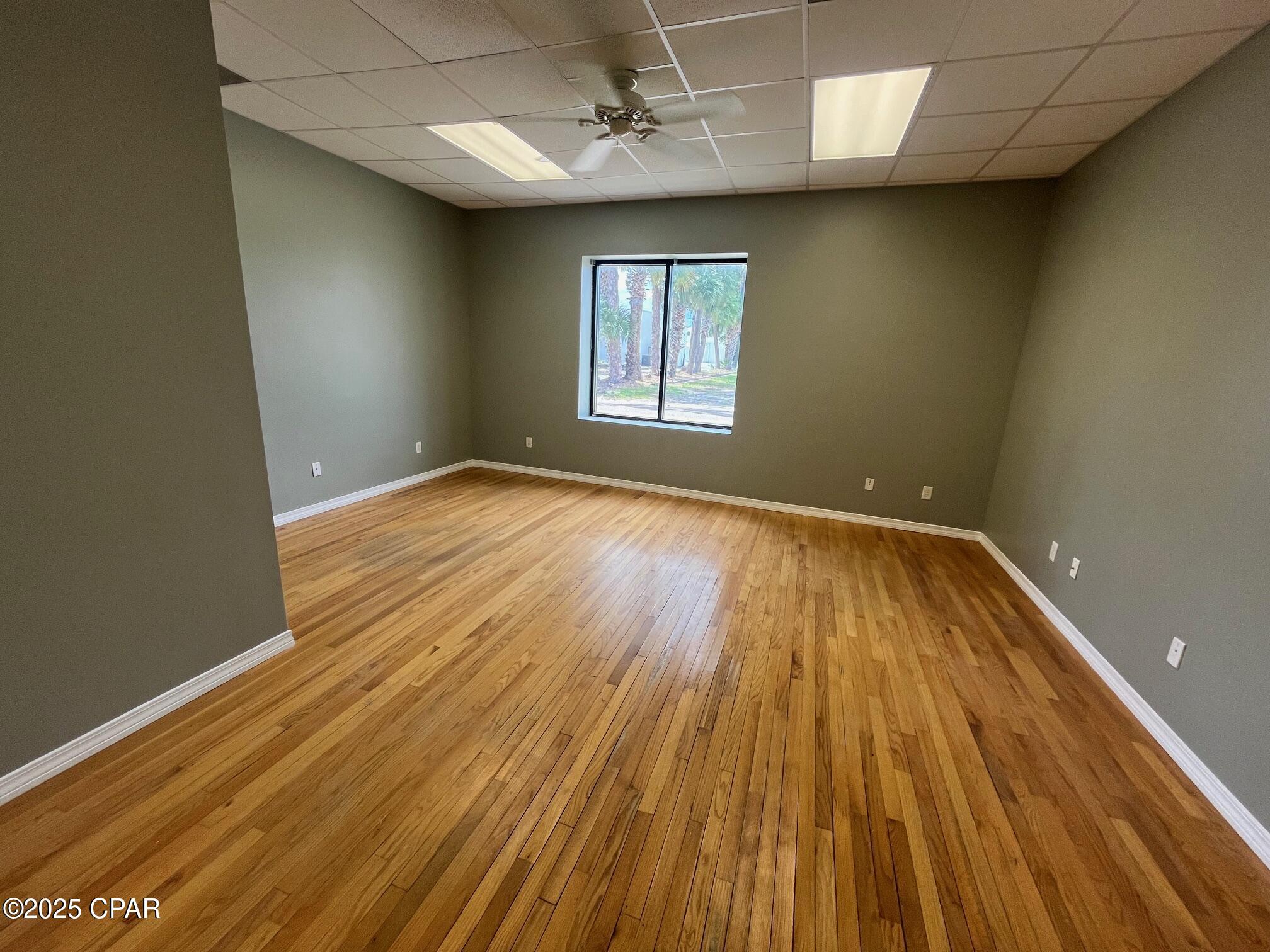 [No Recorded Subdiv] - Commercial Lease