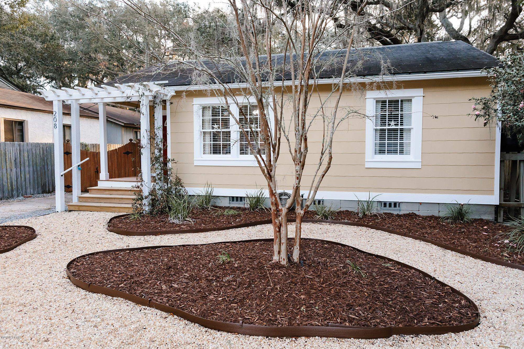 Sudduths 1st Add - Residential