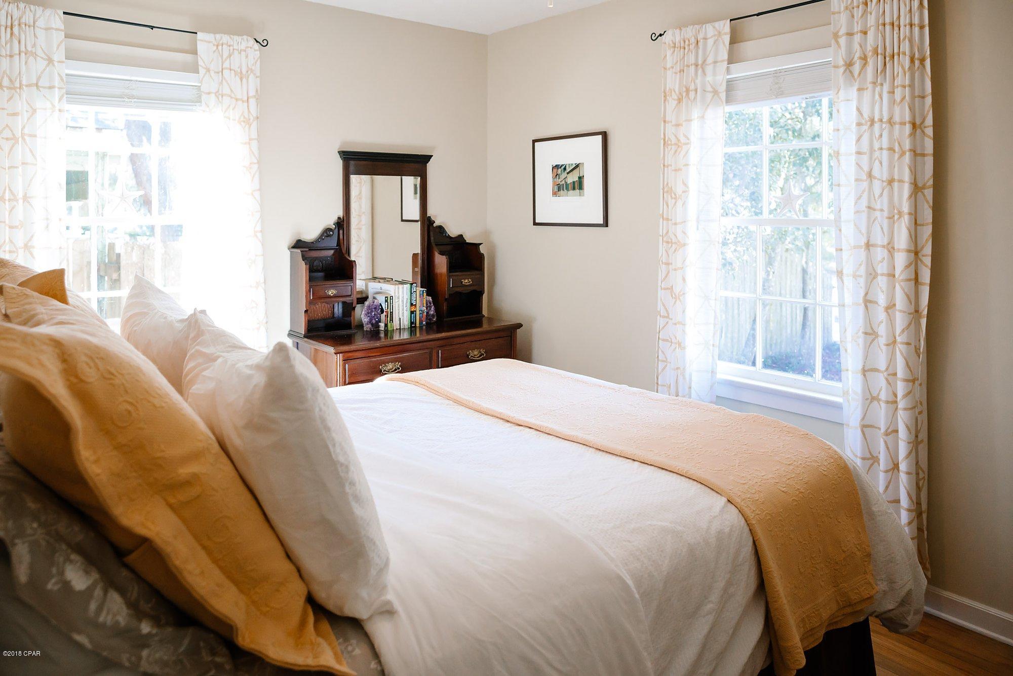 Sudduths 1st Add - Residential