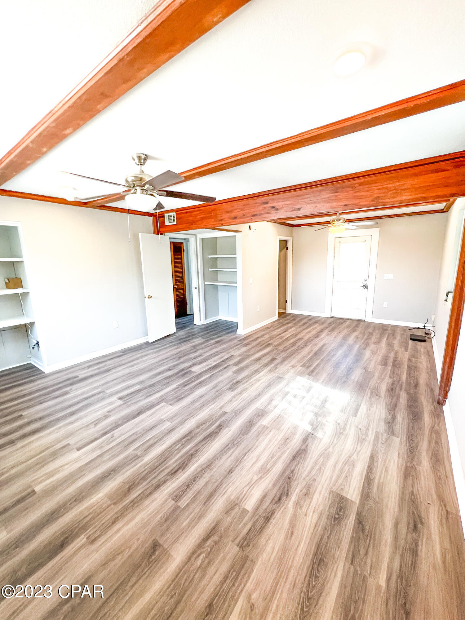 Forest Park 1st Add - Commercial Sale