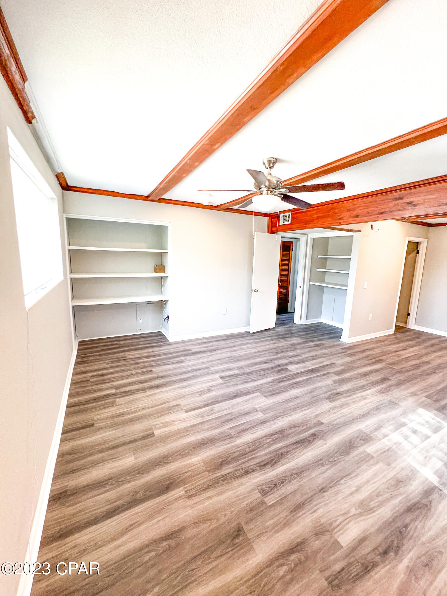 Forest Park 1st Add - Commercial Sale