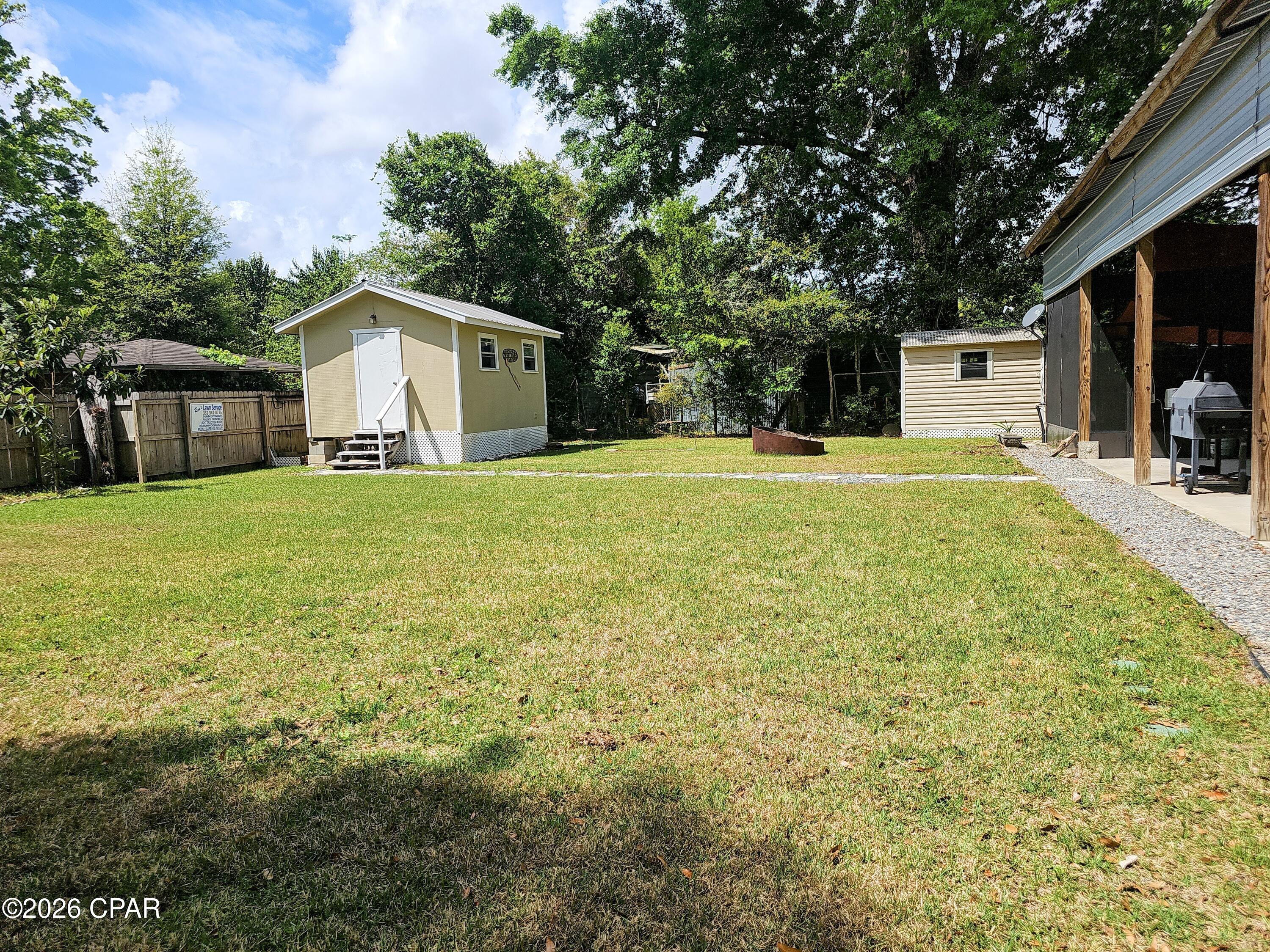 Mitchel Manor - Residential