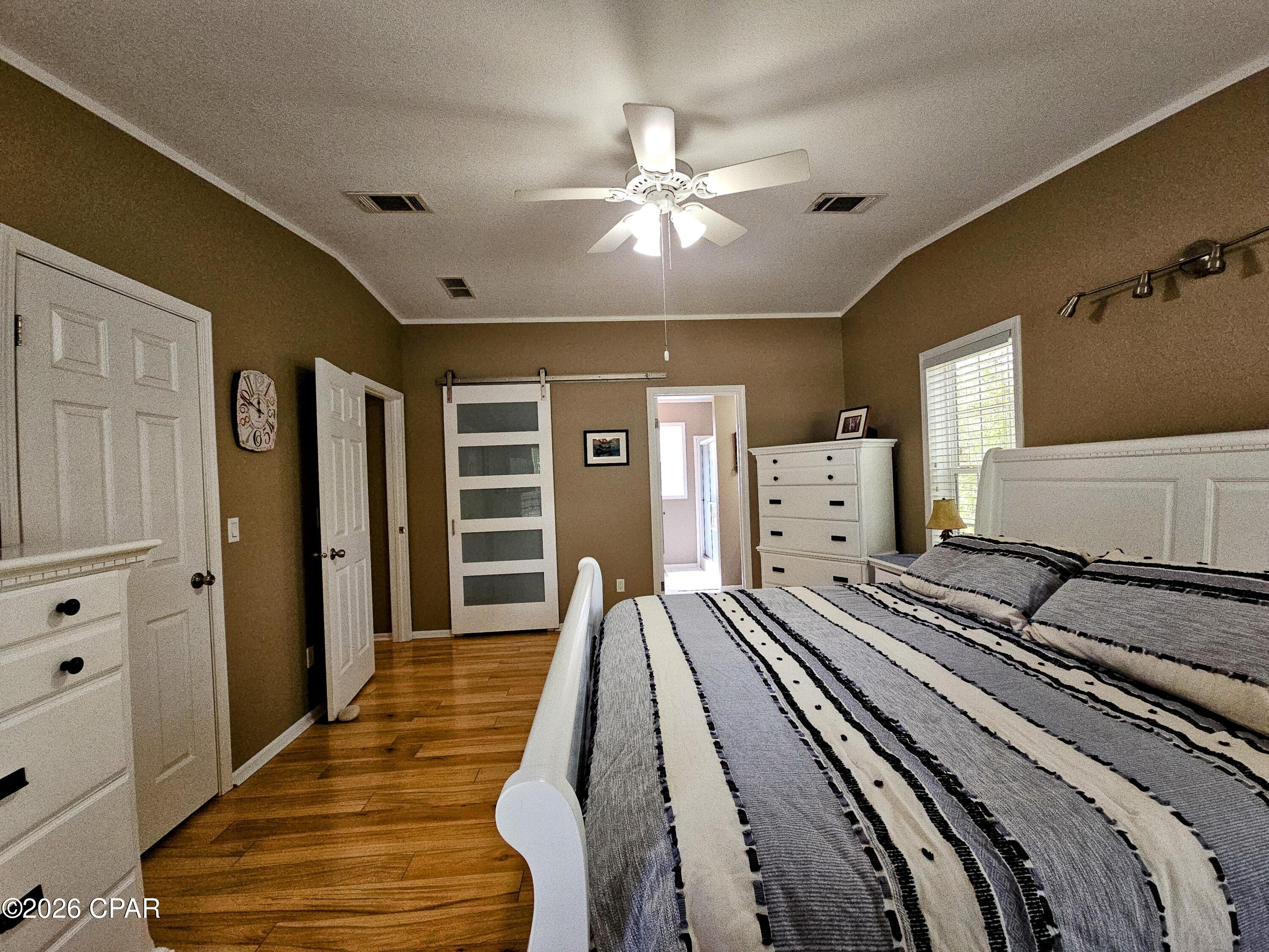 Mitchel Manor - Residential