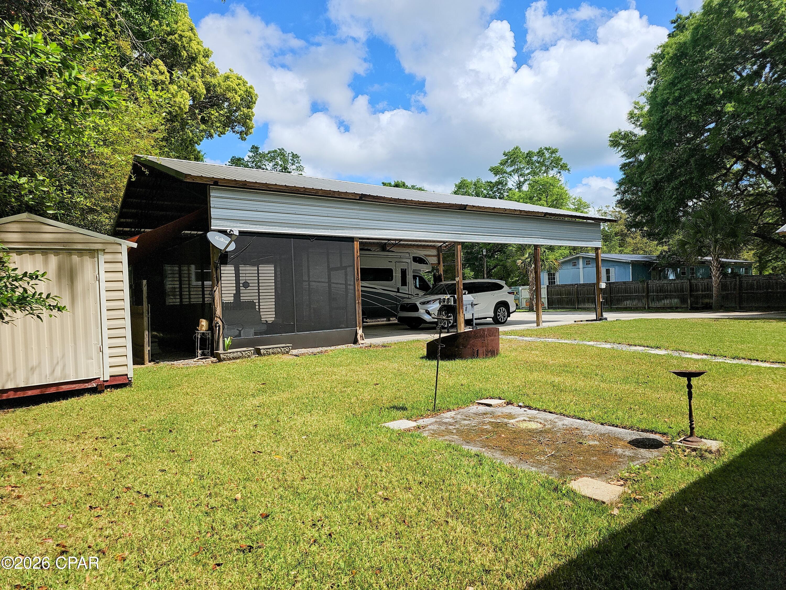 Mitchel Manor - Residential