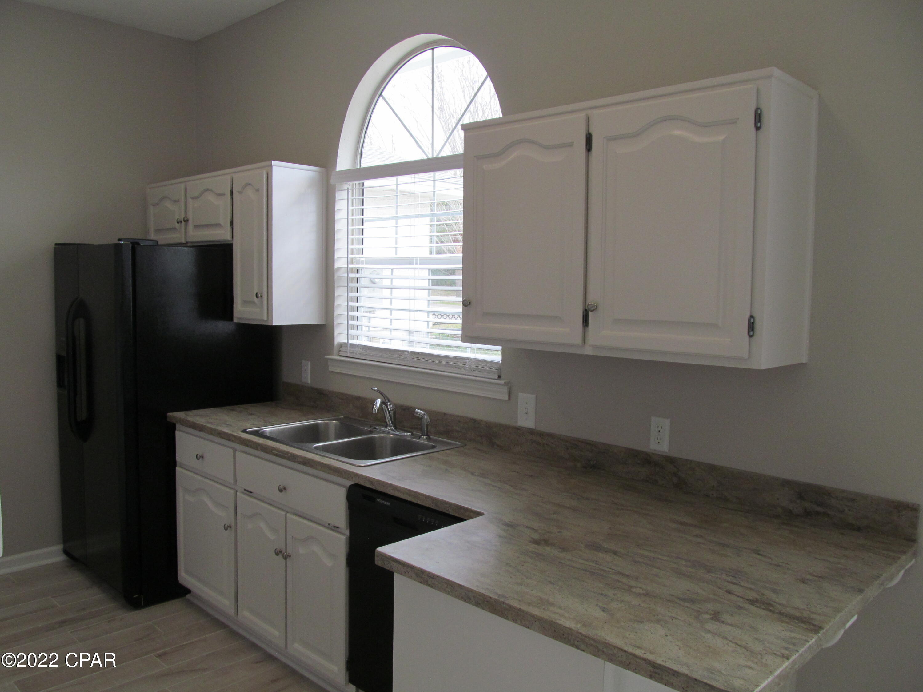 Seaclusion Beach - Residential Lease