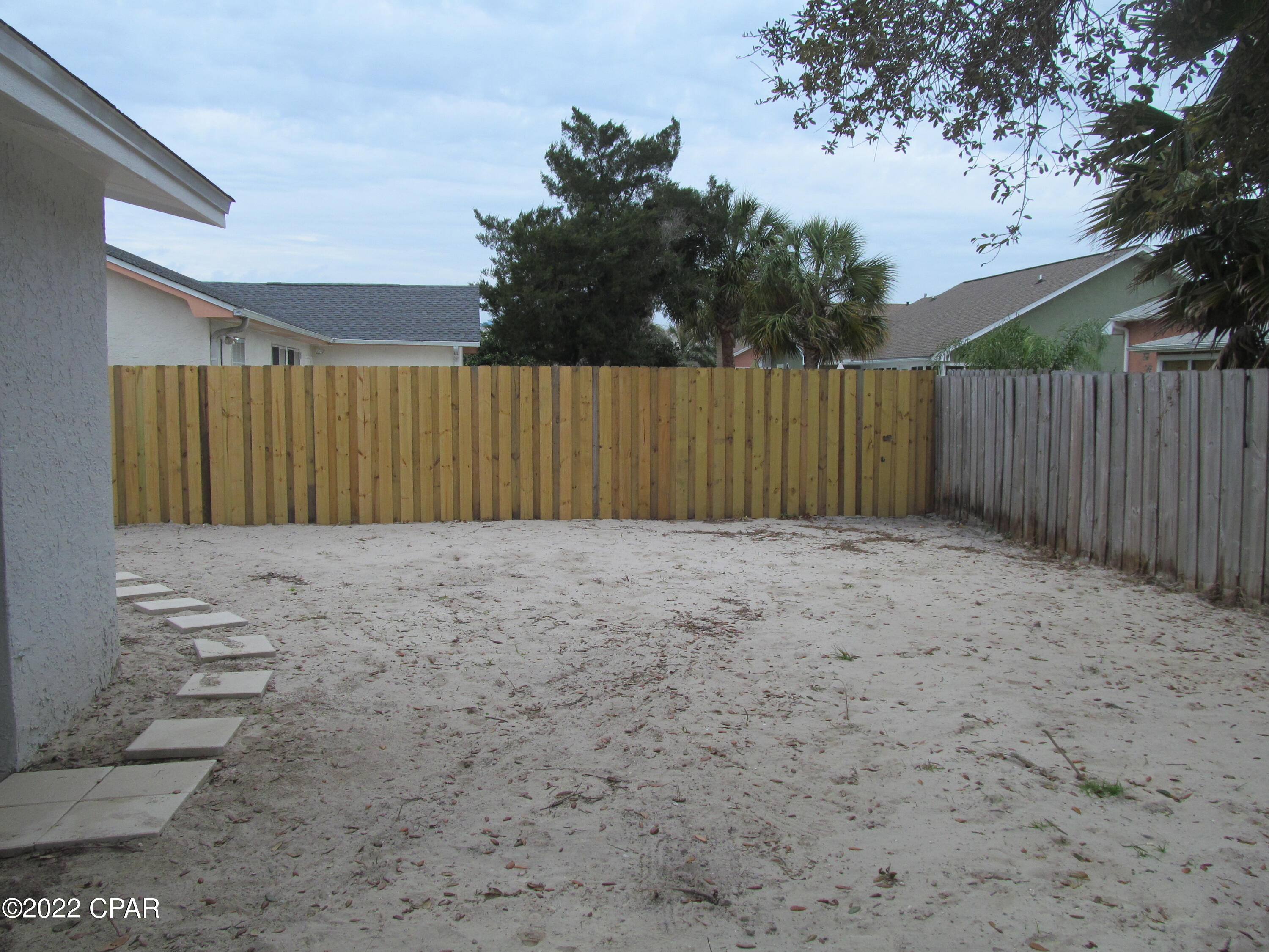 Seaclusion Beach - Residential Lease