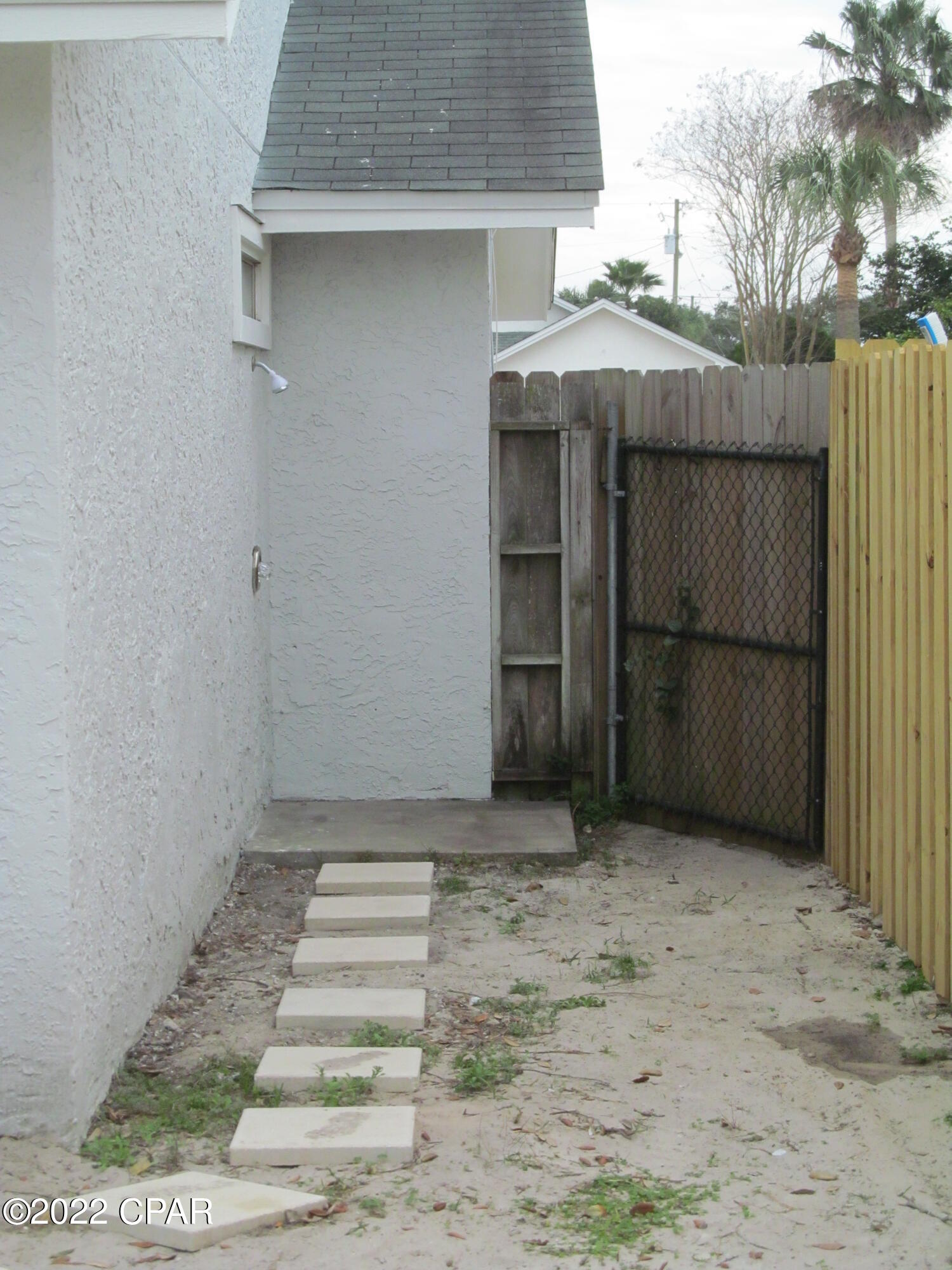 Seaclusion Beach - Residential Lease