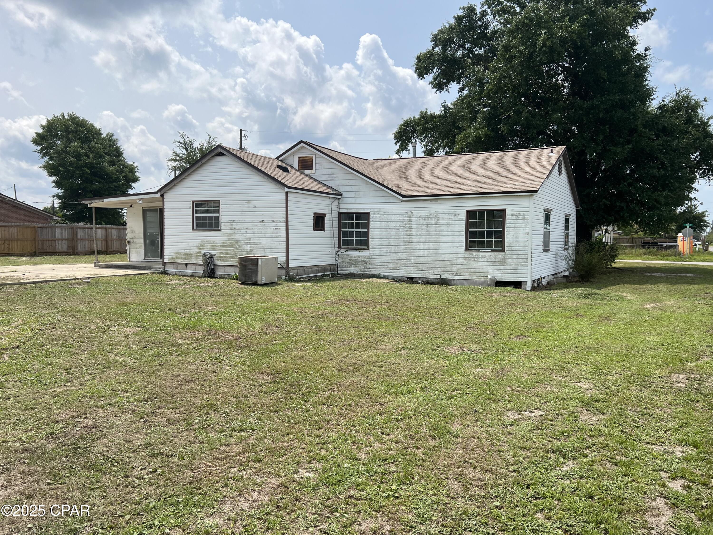 St And Bay Dev Co - Residential