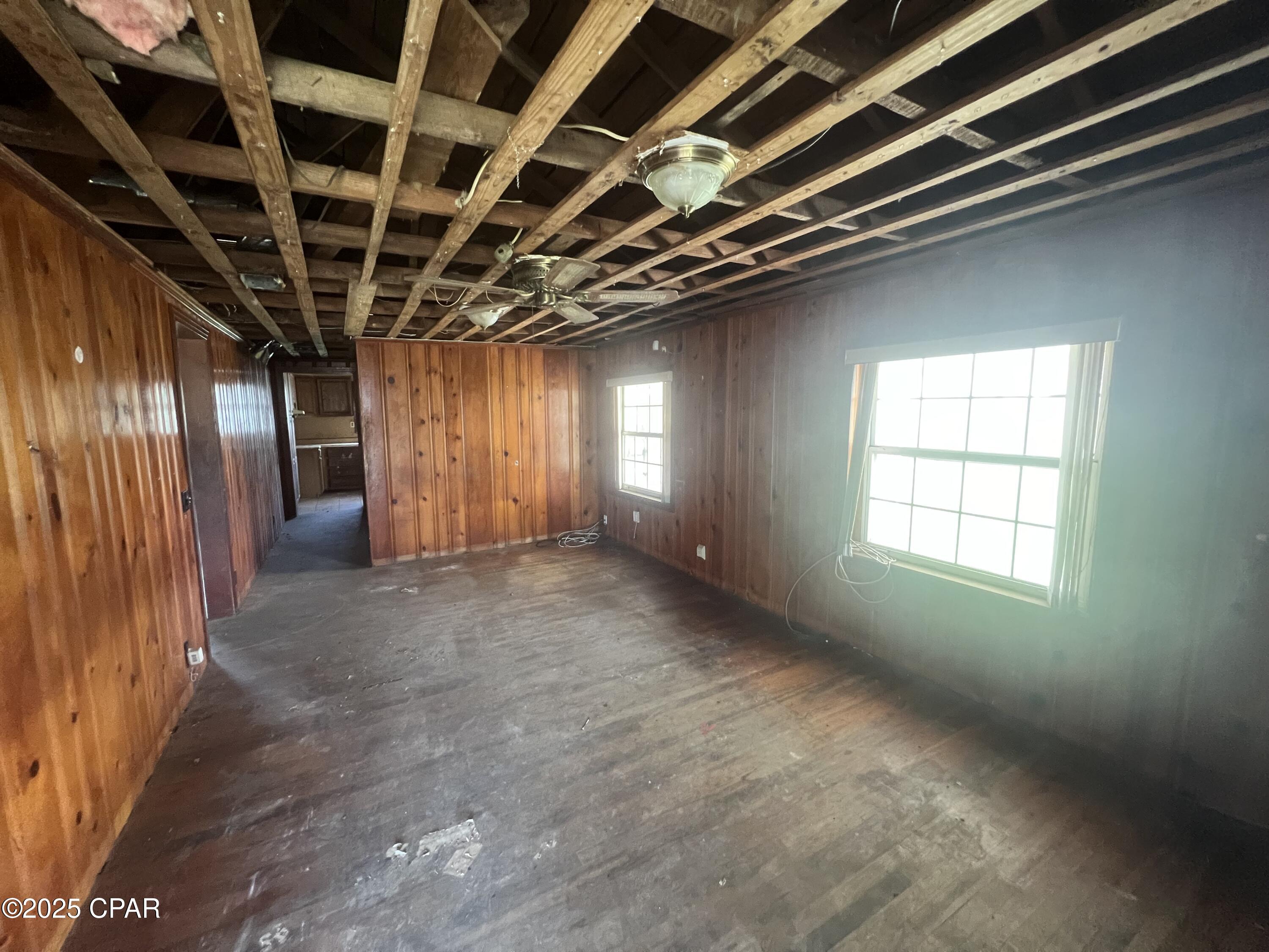 St And Bay Dev Co - Residential