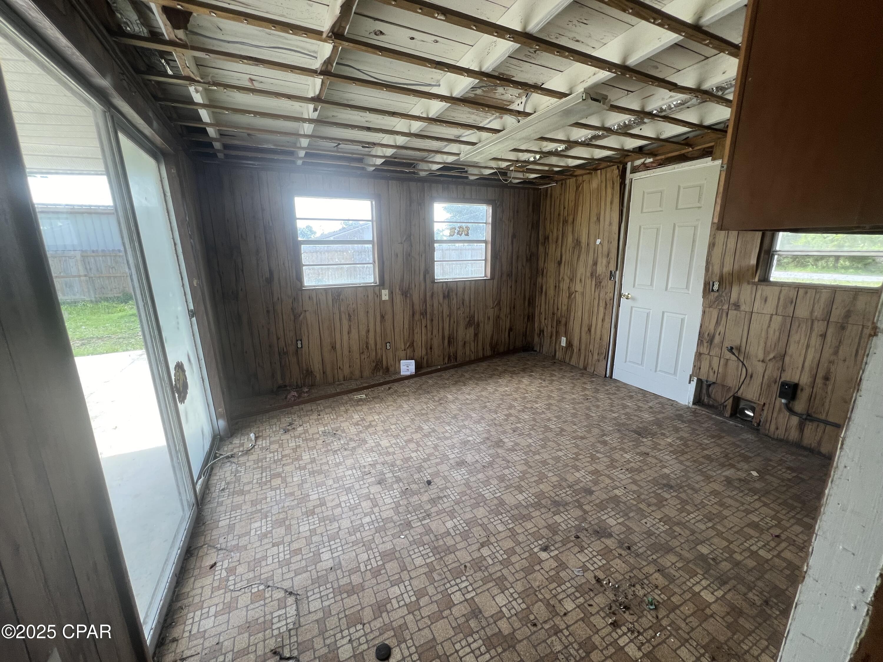 St And Bay Dev Co - Residential