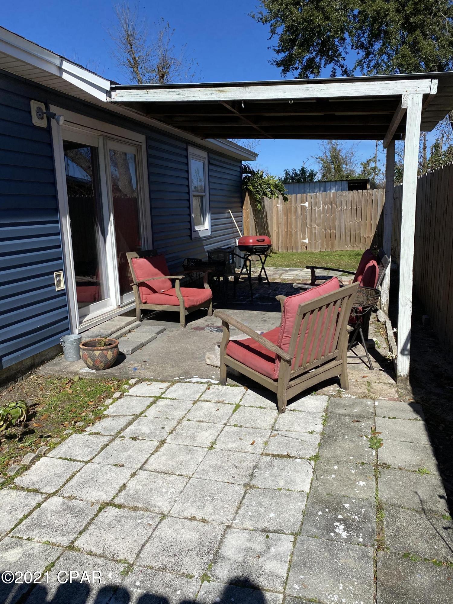 [No Recorded Subdiv] - Residential