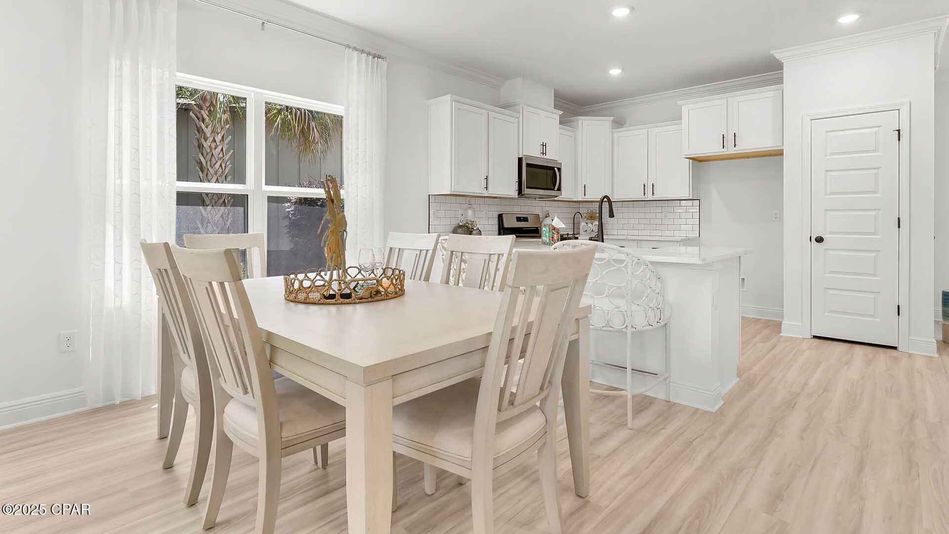 Colonial Landing - Residential