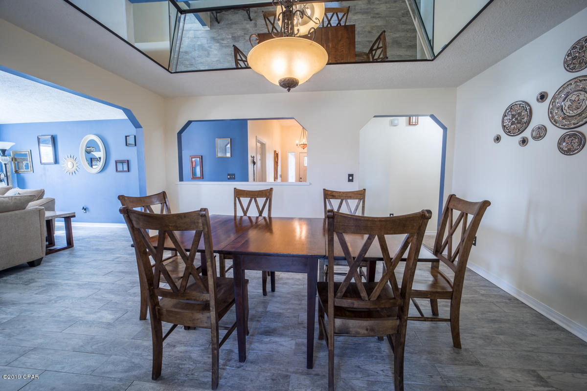 Boat Race Estates - Residential