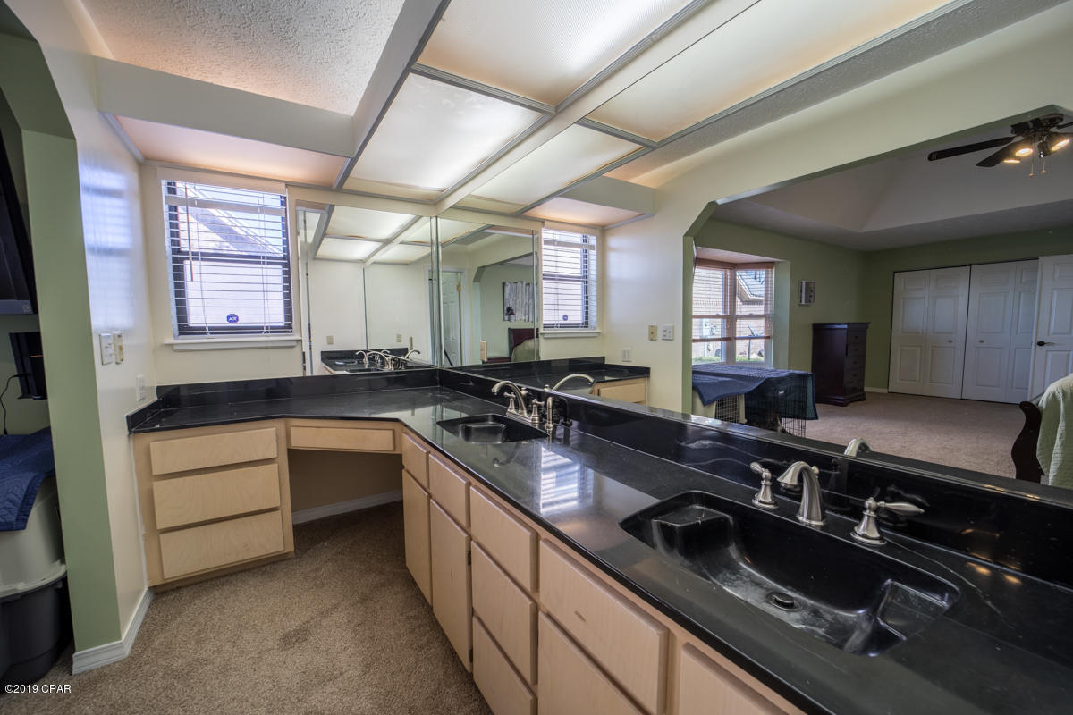 Boat Race Estates - Residential