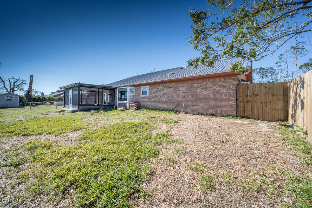 Boat Race Estates - Residential