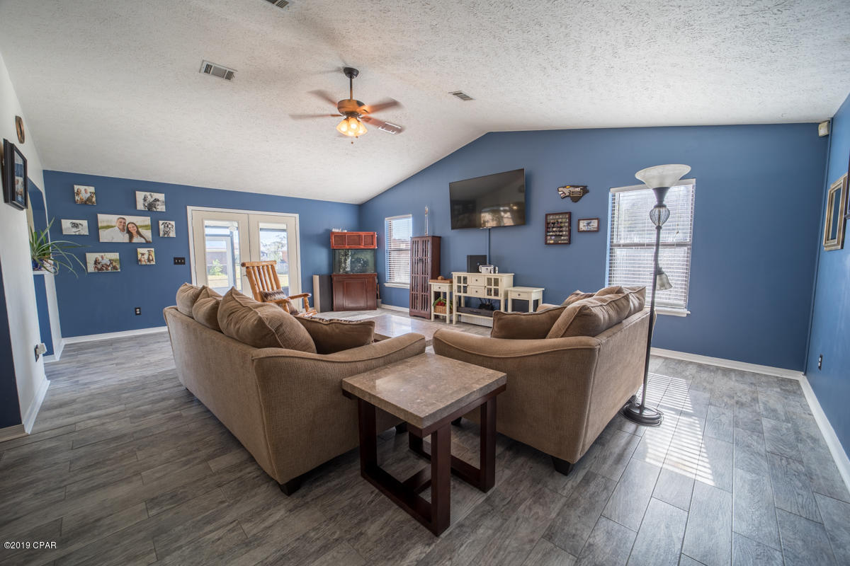 Boat Race Estates - Residential