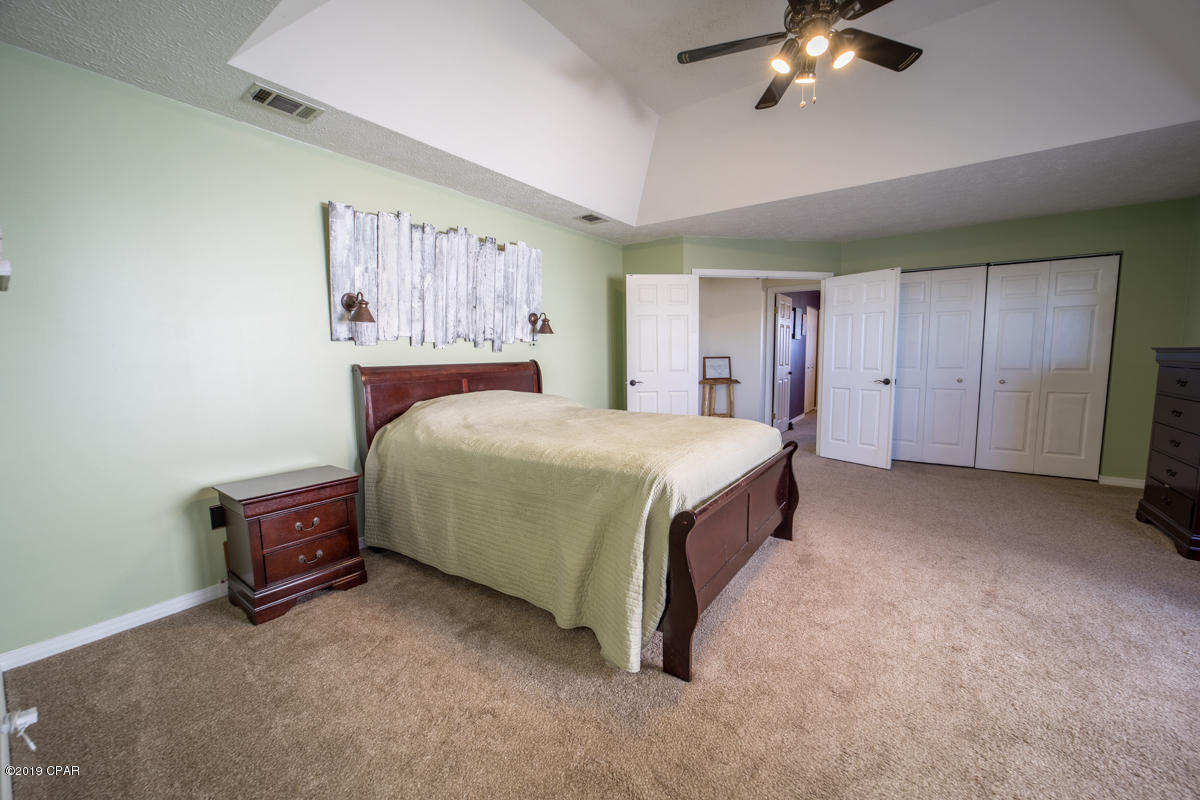 Boat Race Estates - Residential