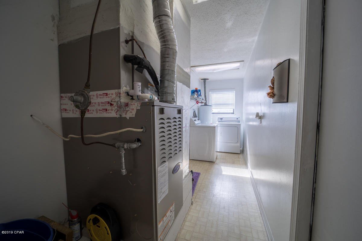 Boat Race Estates - Residential