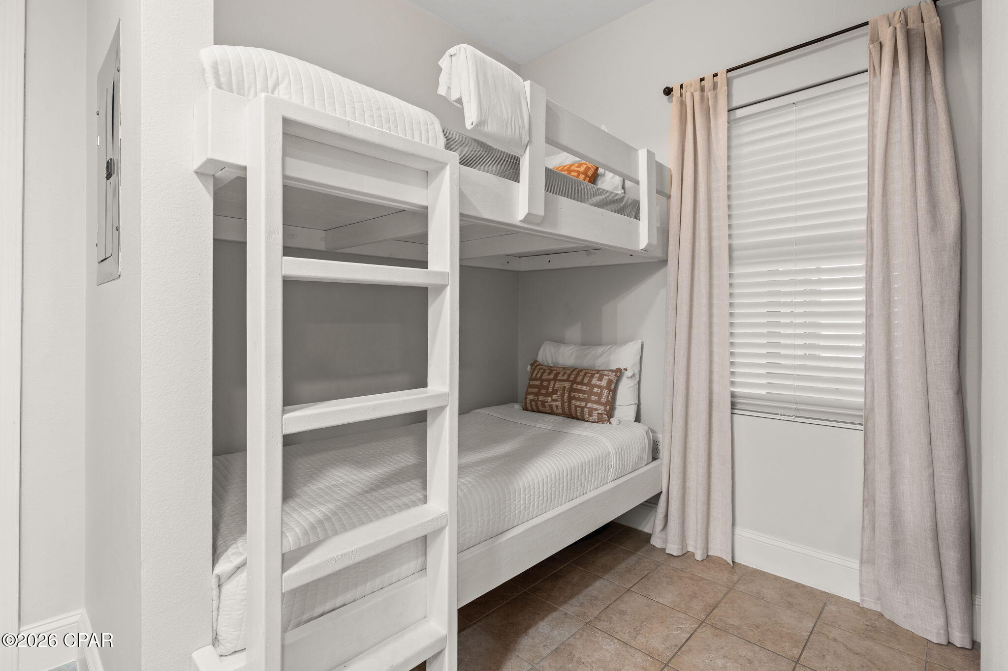 Laketown Wharf Phase II - Residential