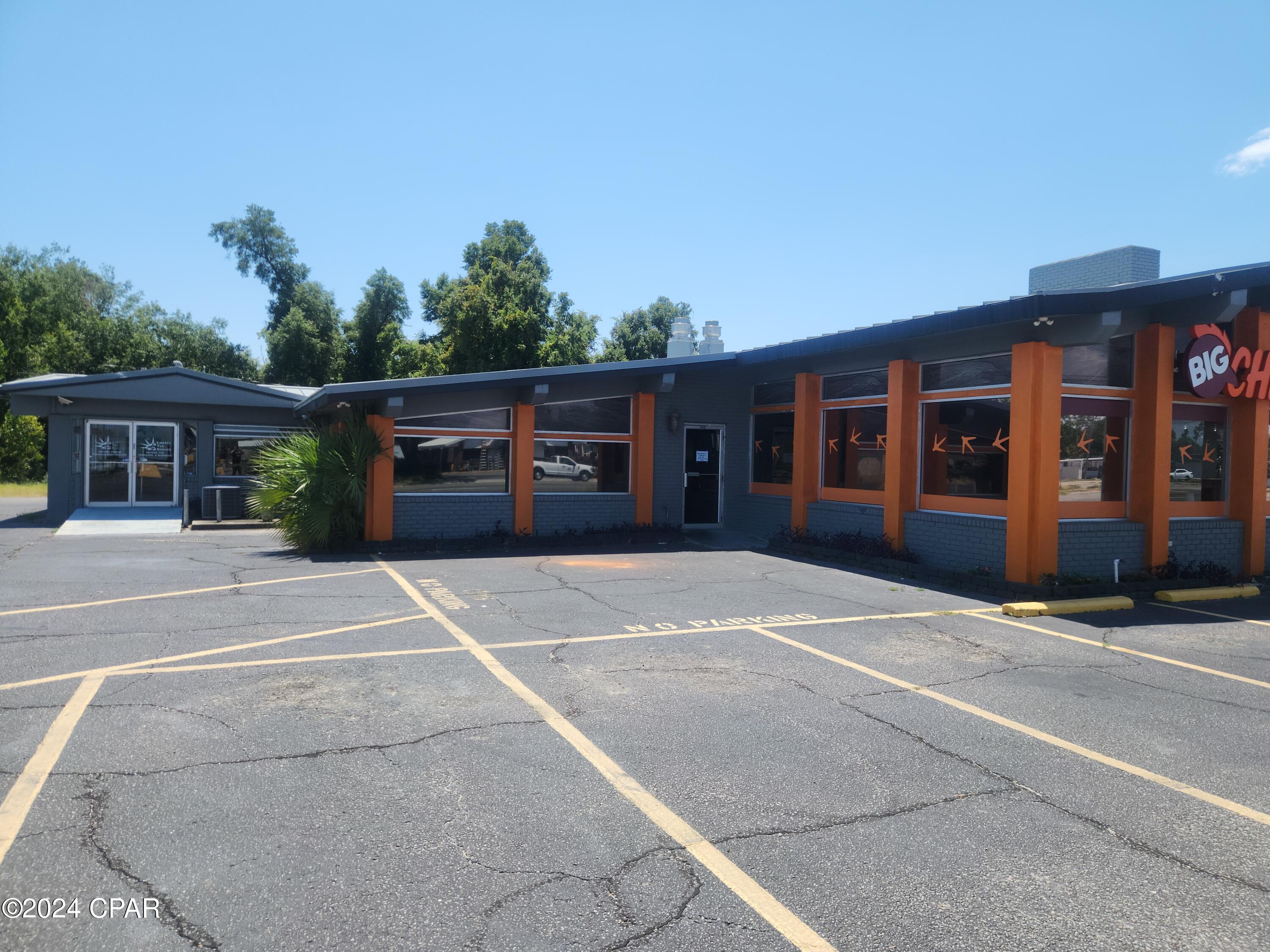 [No Recorded Subdiv] - Commercial Sale