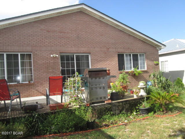 Riviera Beach - Residential