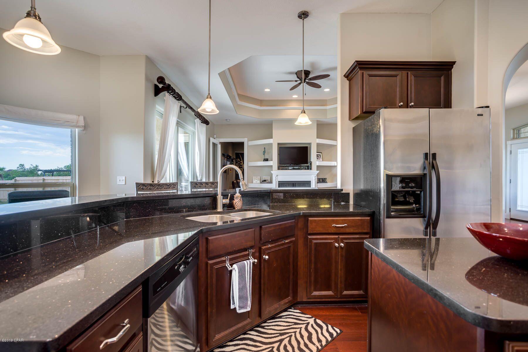 Kirkland Manor - Residential