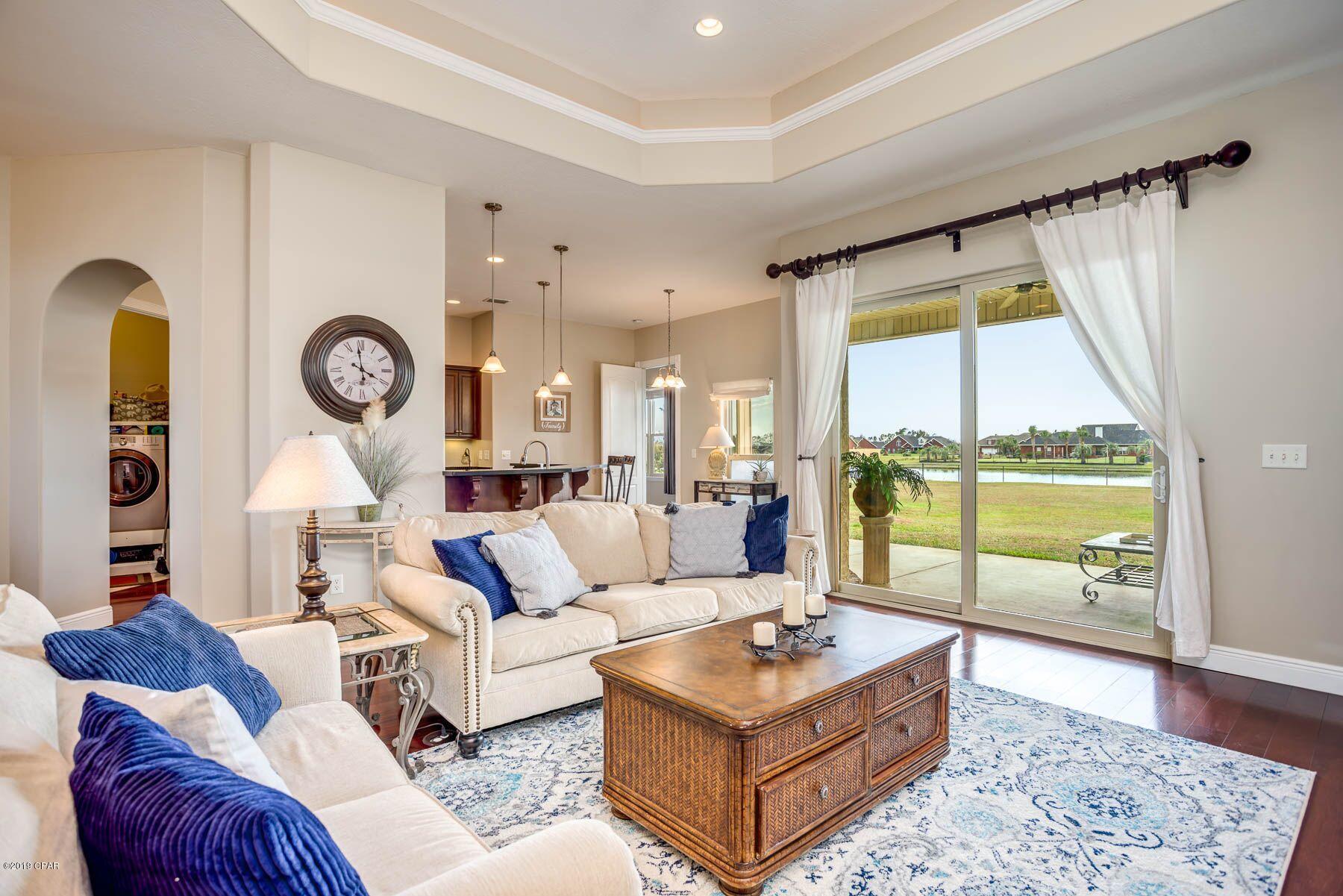 Kirkland Manor - Residential