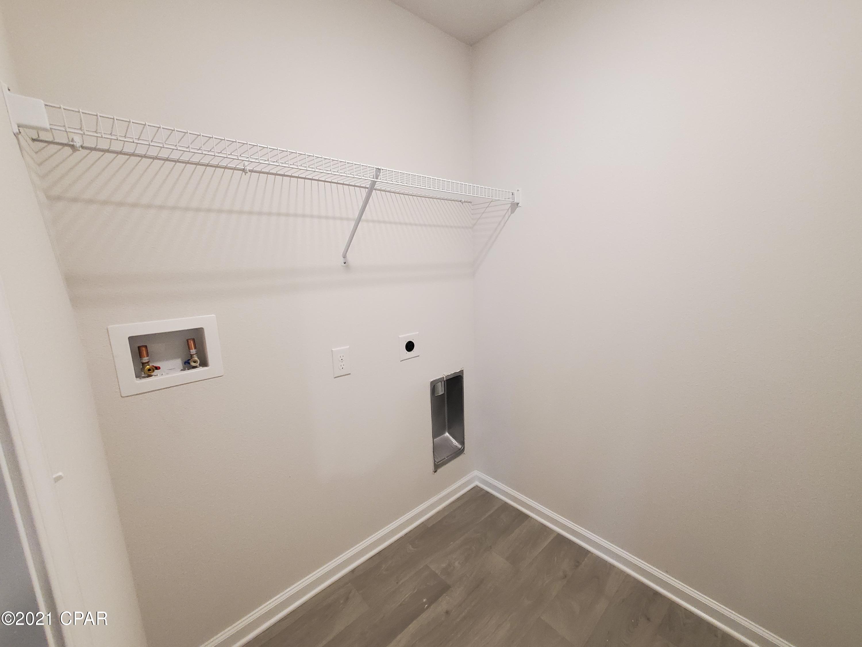 Brighton Oaks - Residential