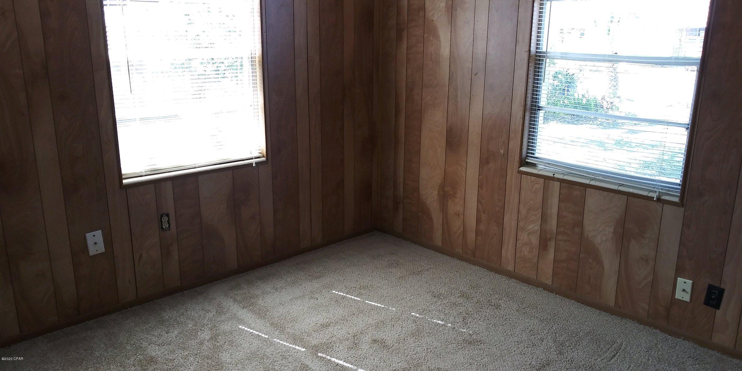 St And Bay Dev Co - Residential