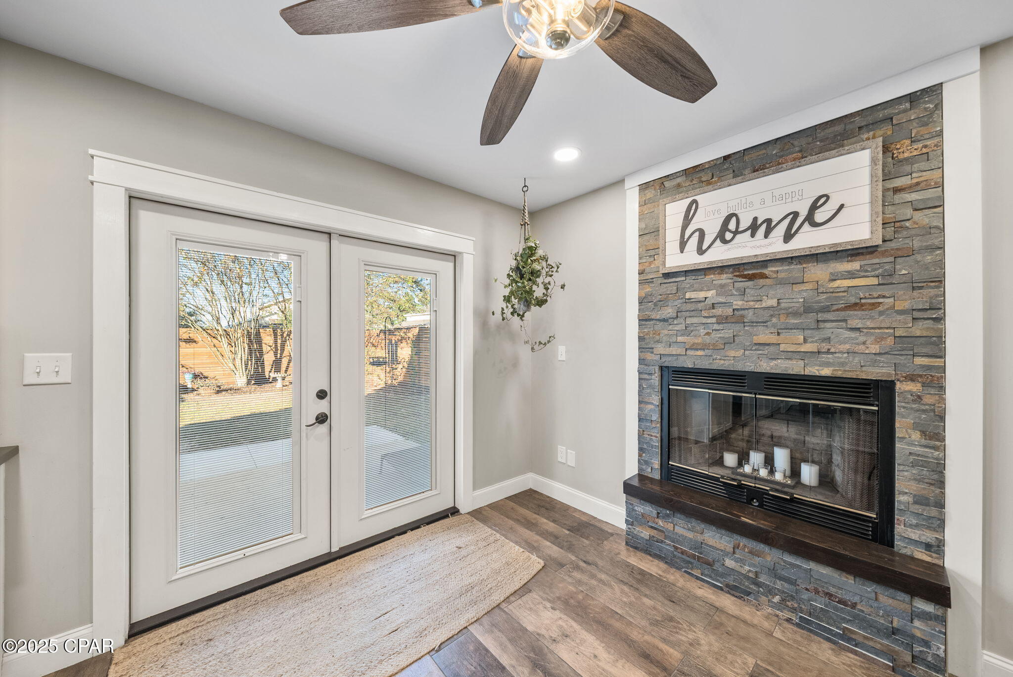 Belaire Estates U-6 - Residential