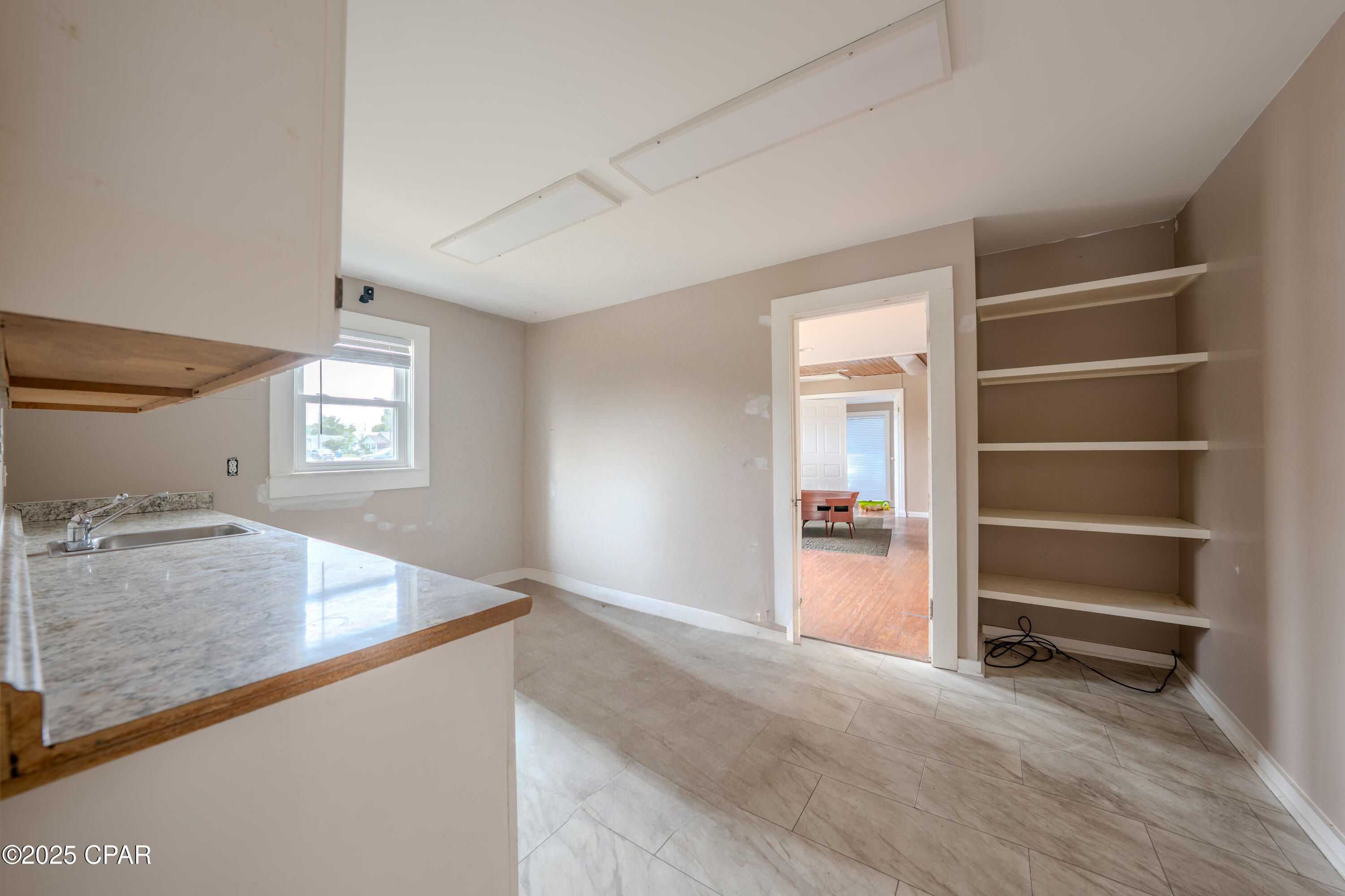 [No Recorded Subdiv] - Commercial Sale