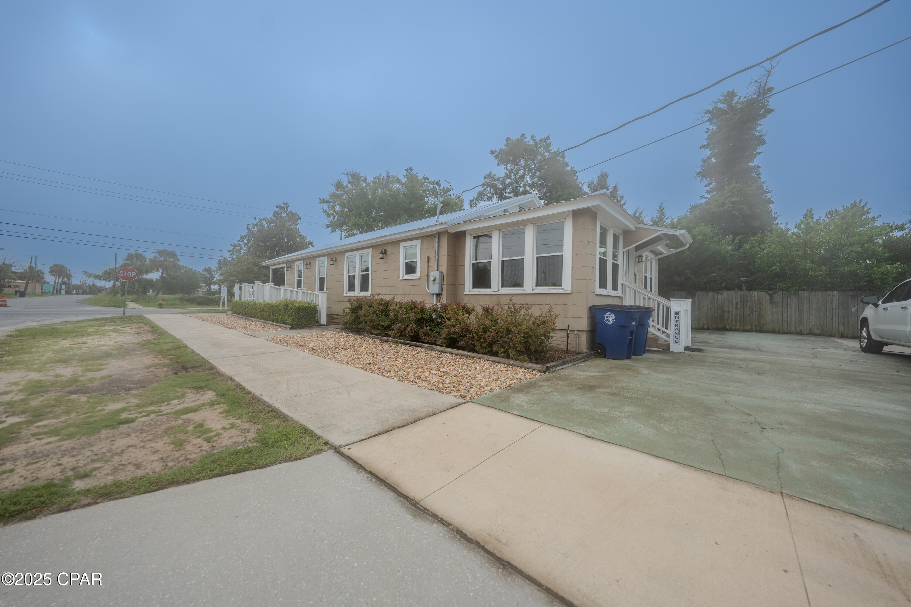 [No Recorded Subdiv] - Commercial Sale