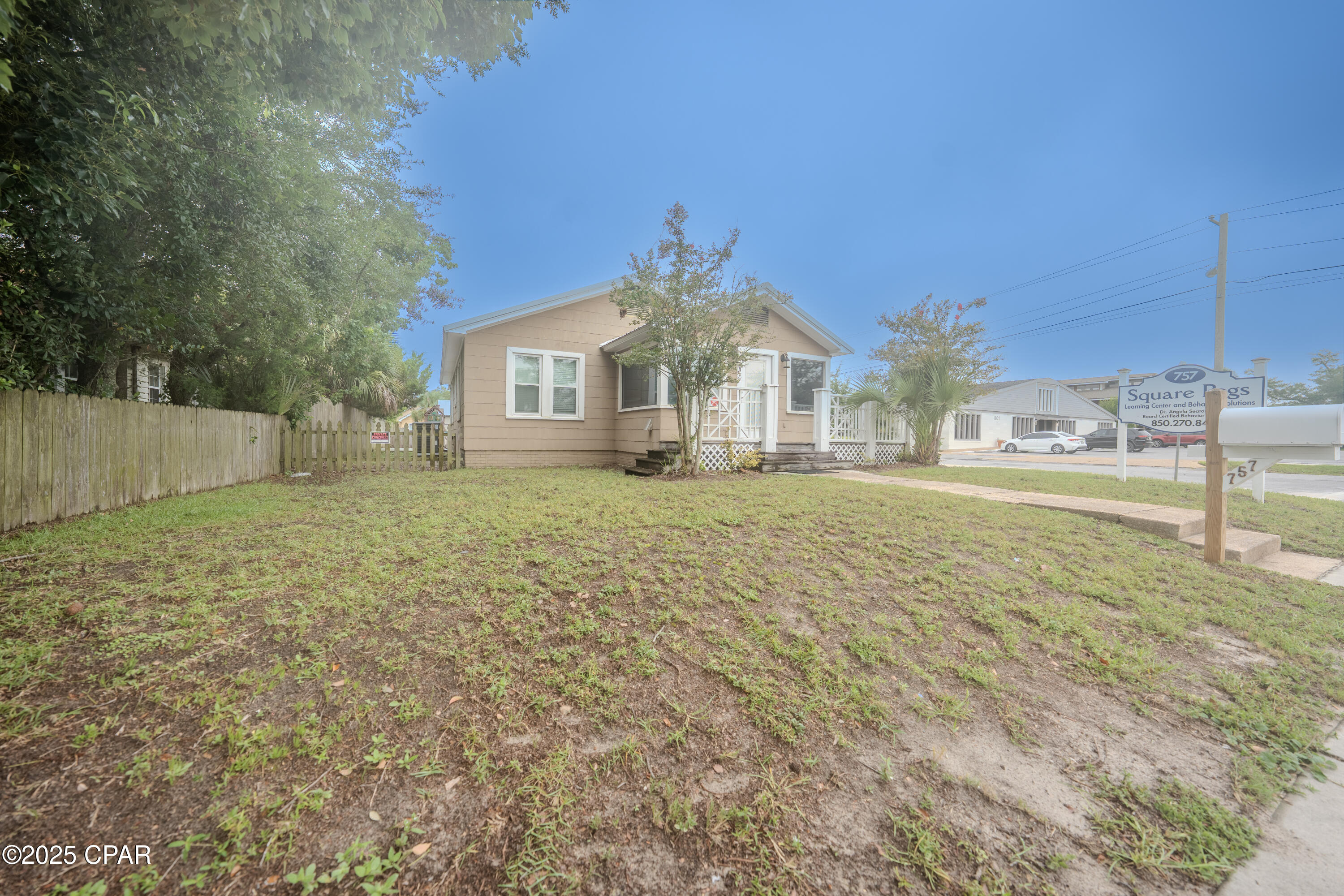 [No Recorded Subdiv] - Commercial Sale