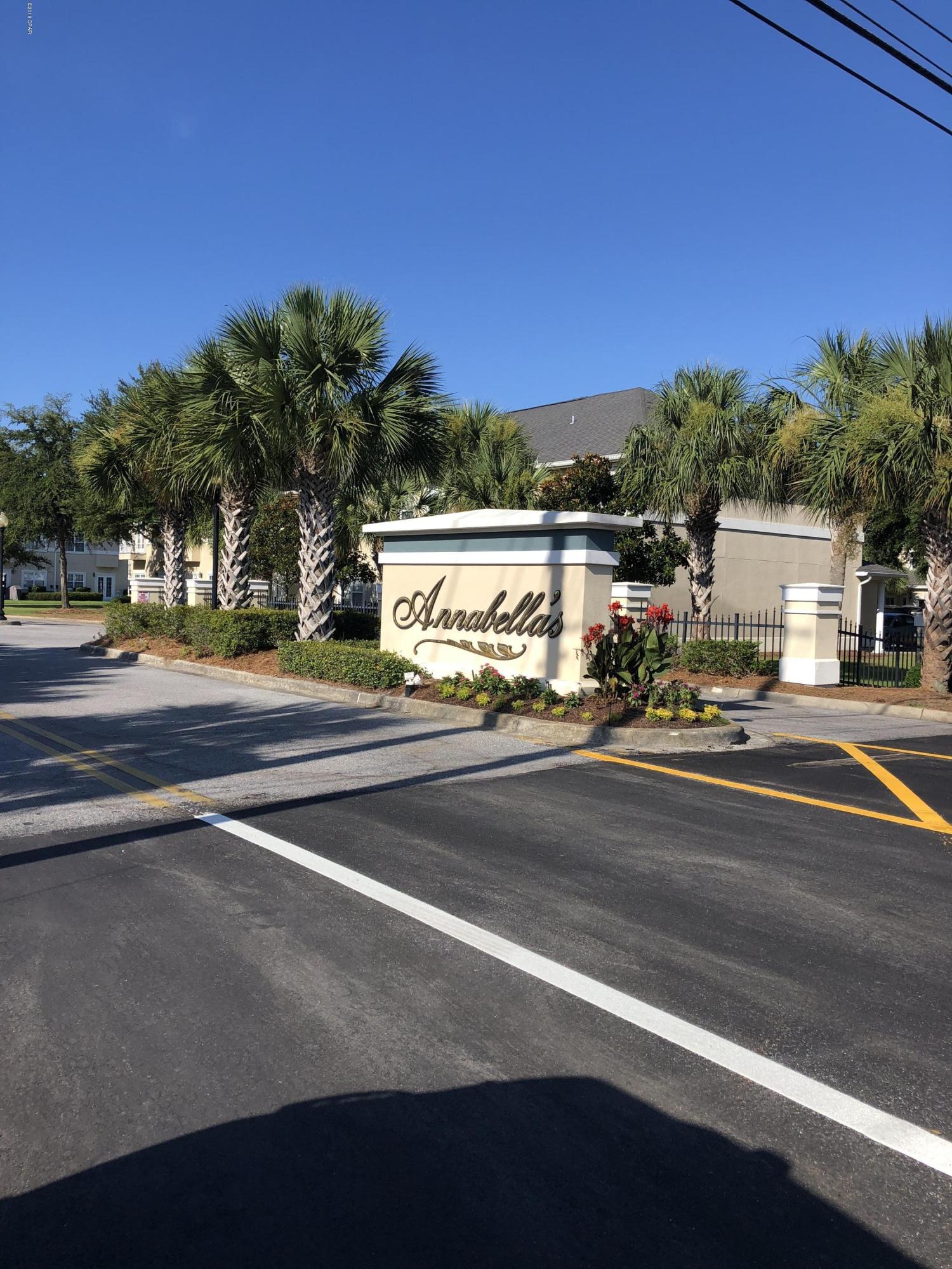 Annabella's Townhomes - Residential