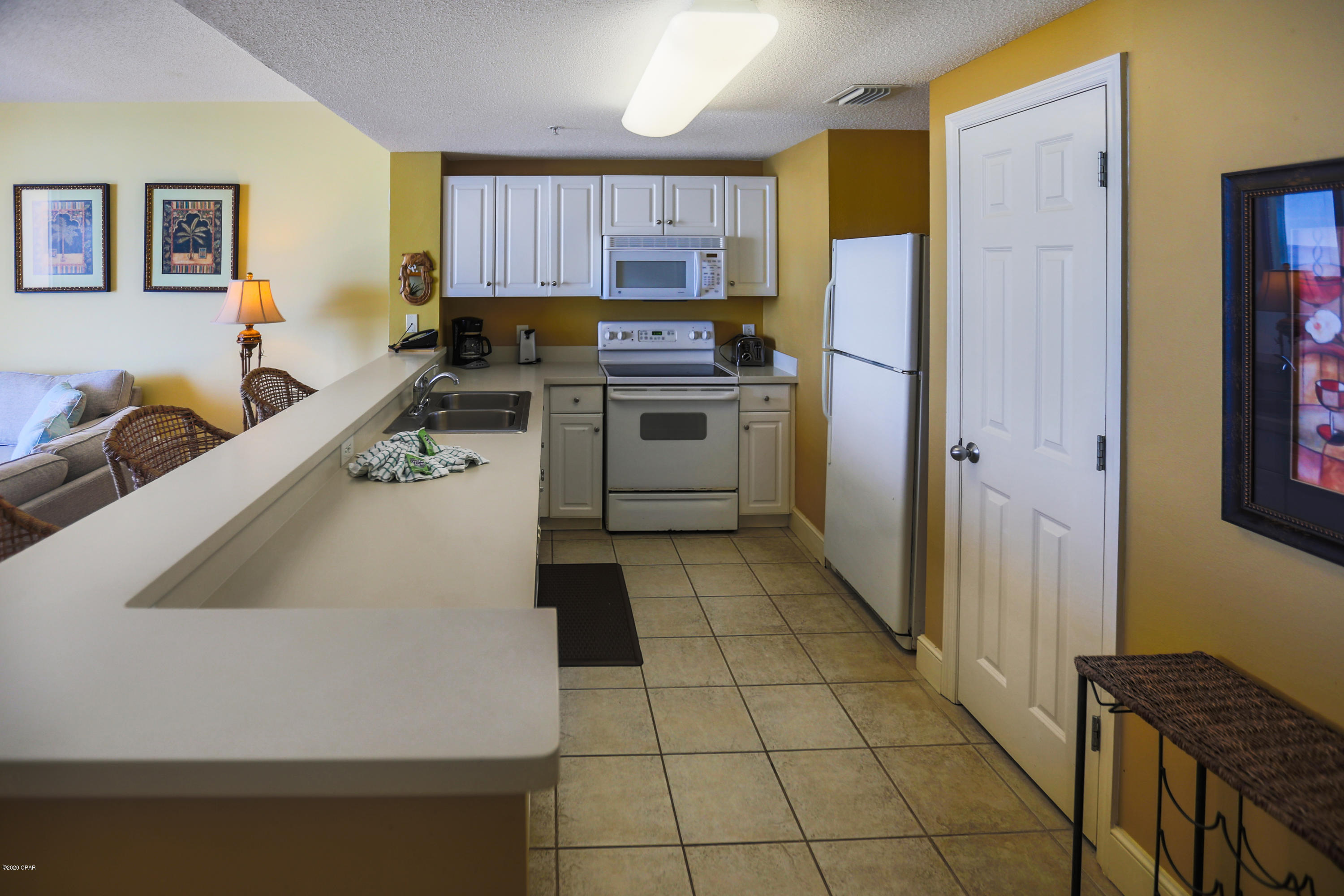 Majestic Beach Tower I - Residential