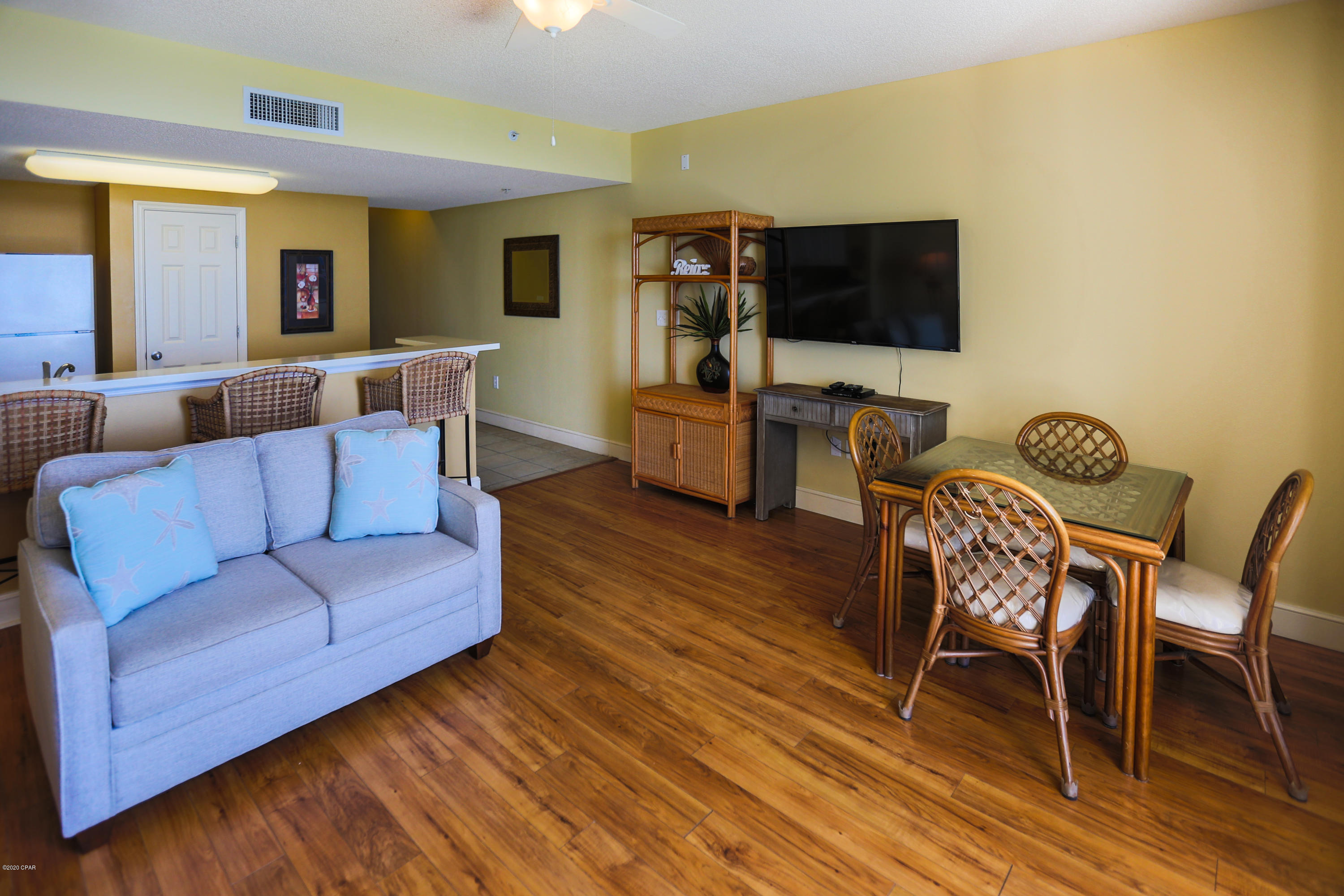 Majestic Beach Tower I - Residential