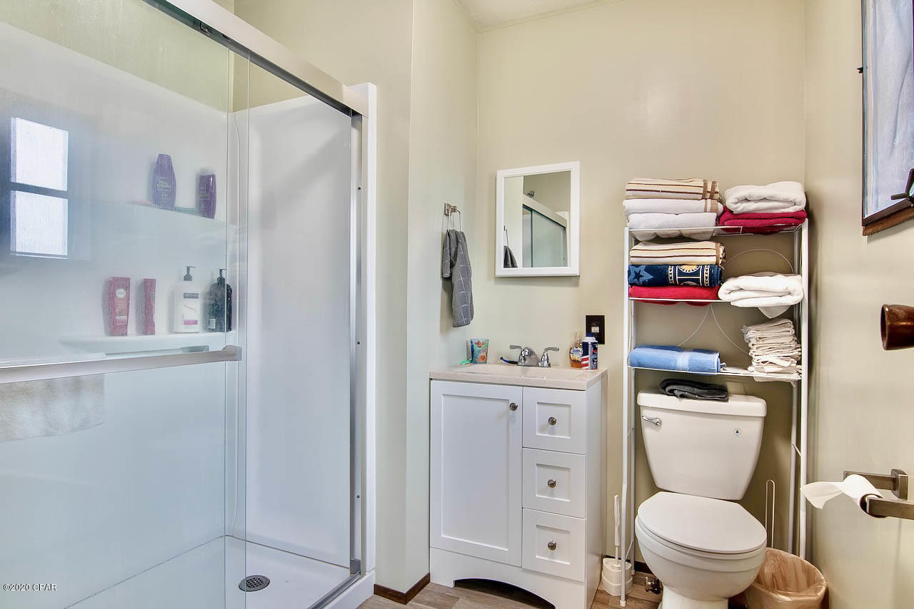 North Lagoon Oaks - Residential